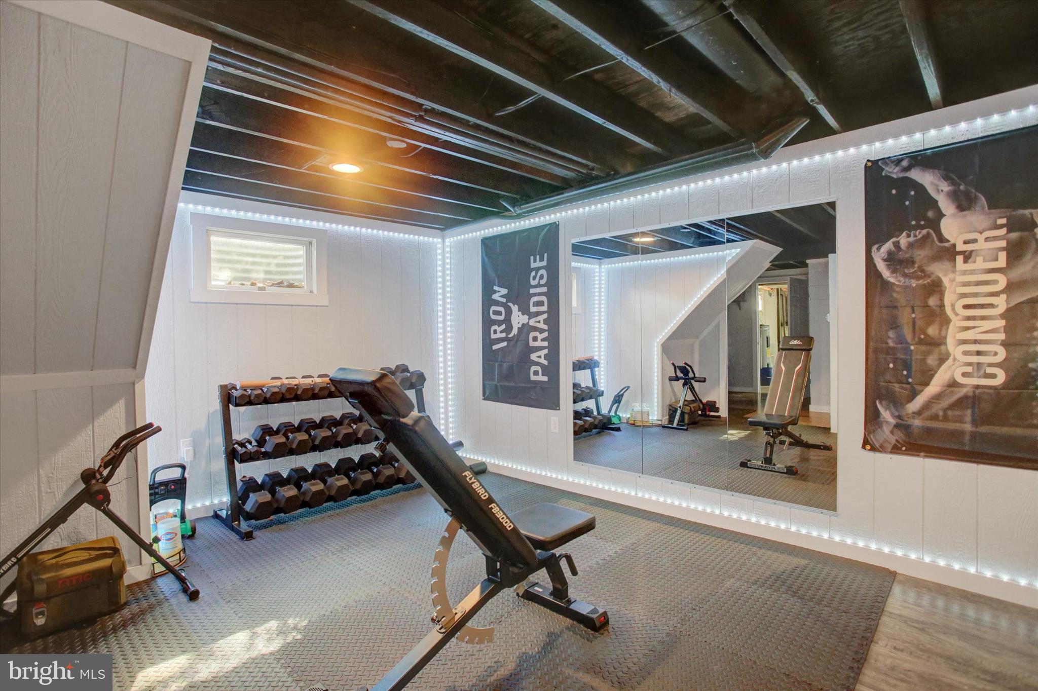 HAMILTON - Residential