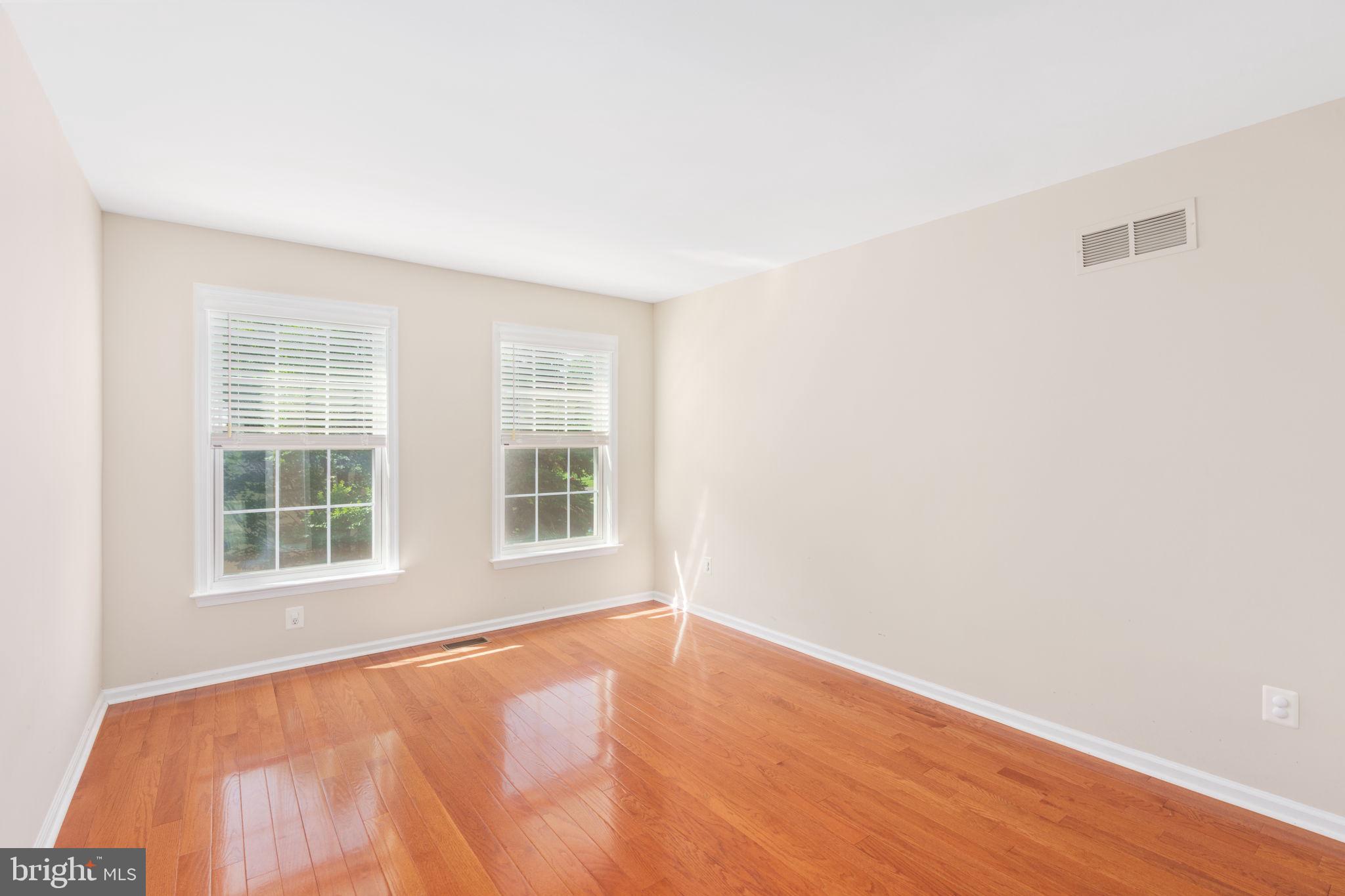 CLEARVIEW ESTS - Residential