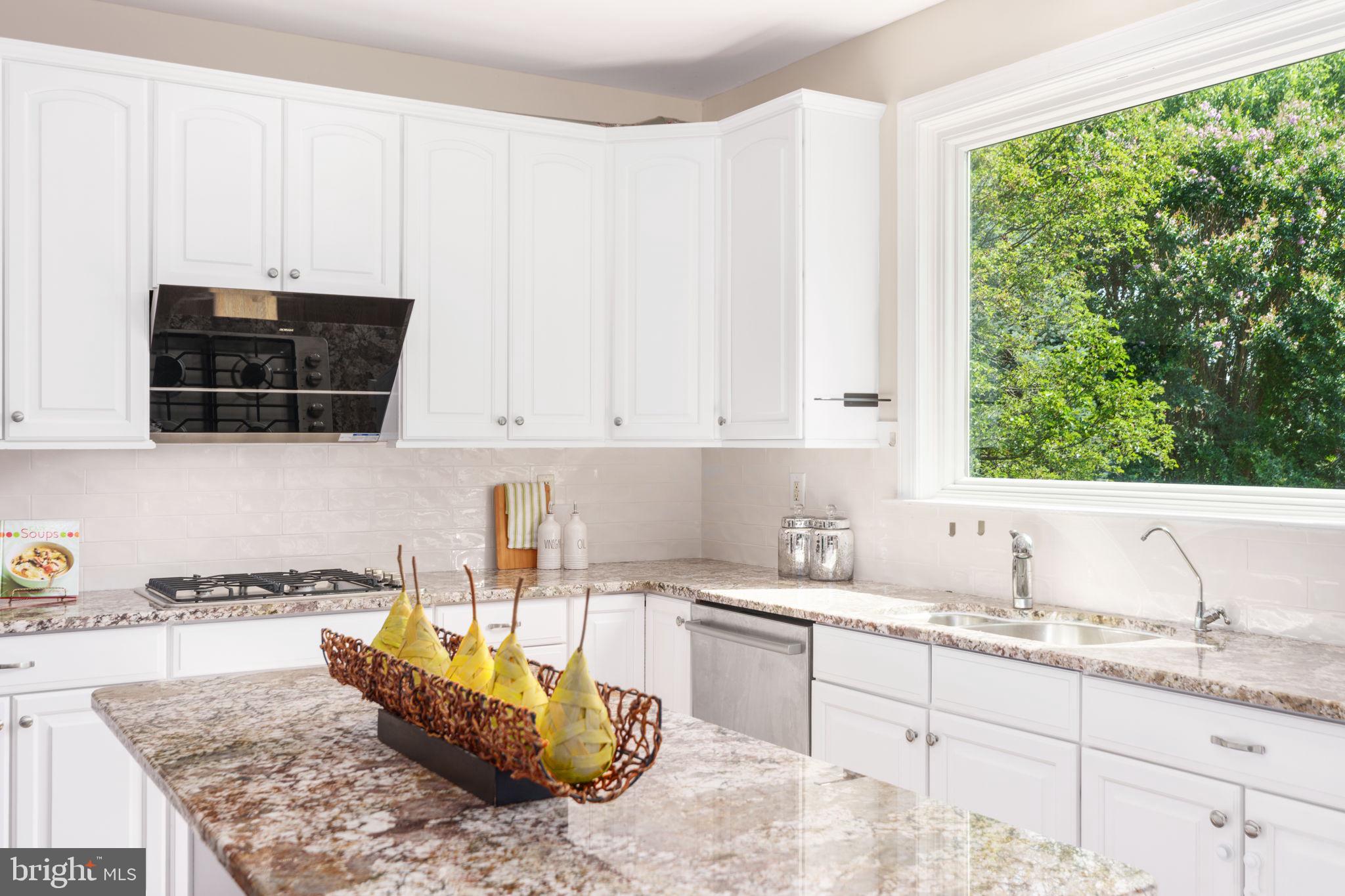 CLEARVIEW ESTS - Residential