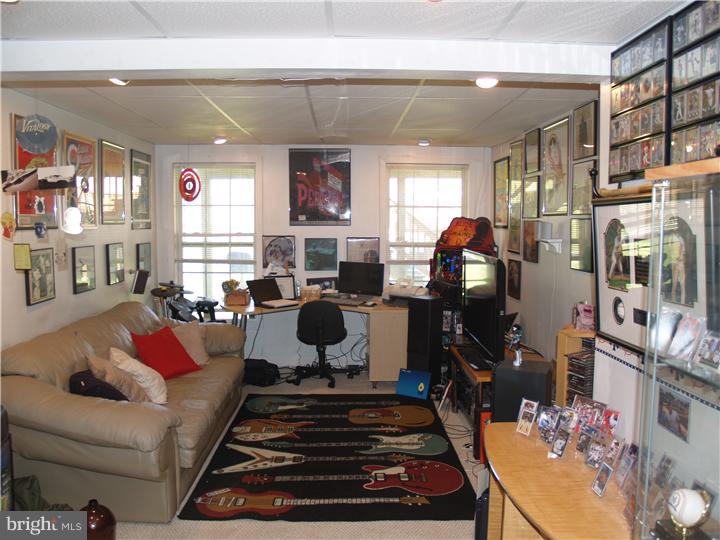 BEAVER RUN VIL - Residential