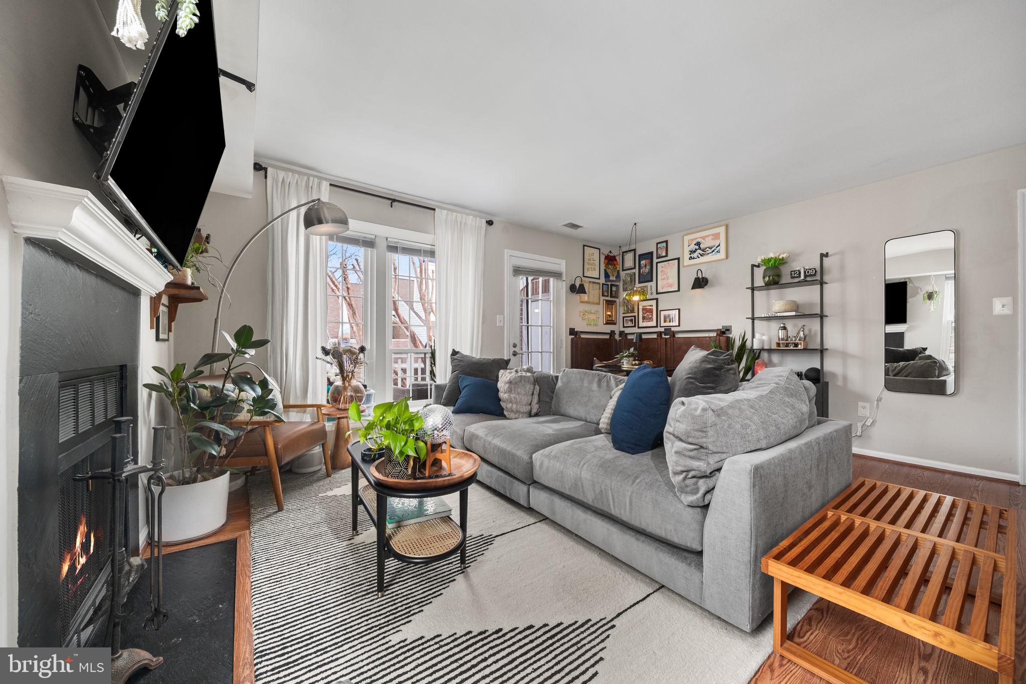 2594 S H S ARLINGTON MILL DR 8 H 8