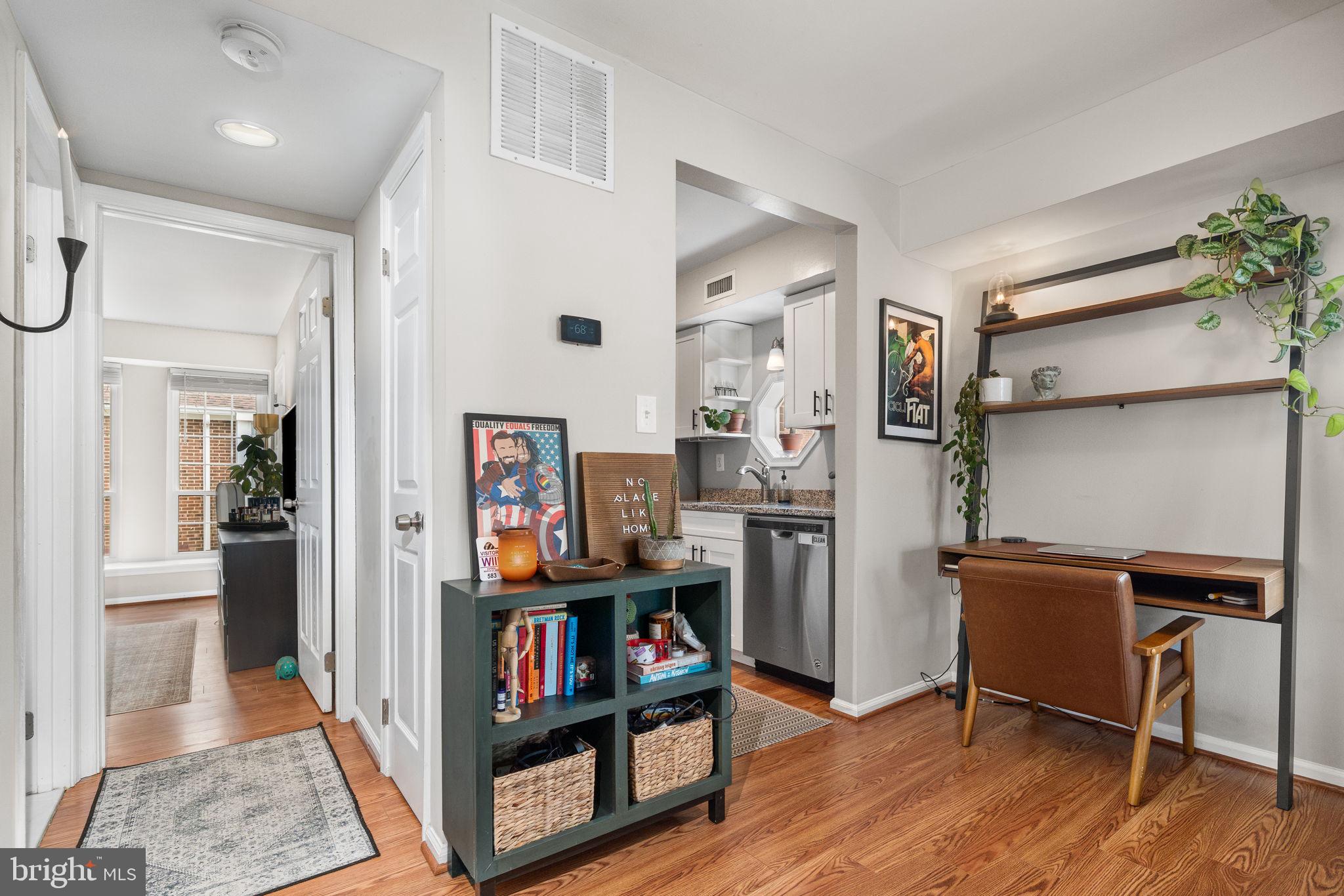 WINDGATE III - Residential