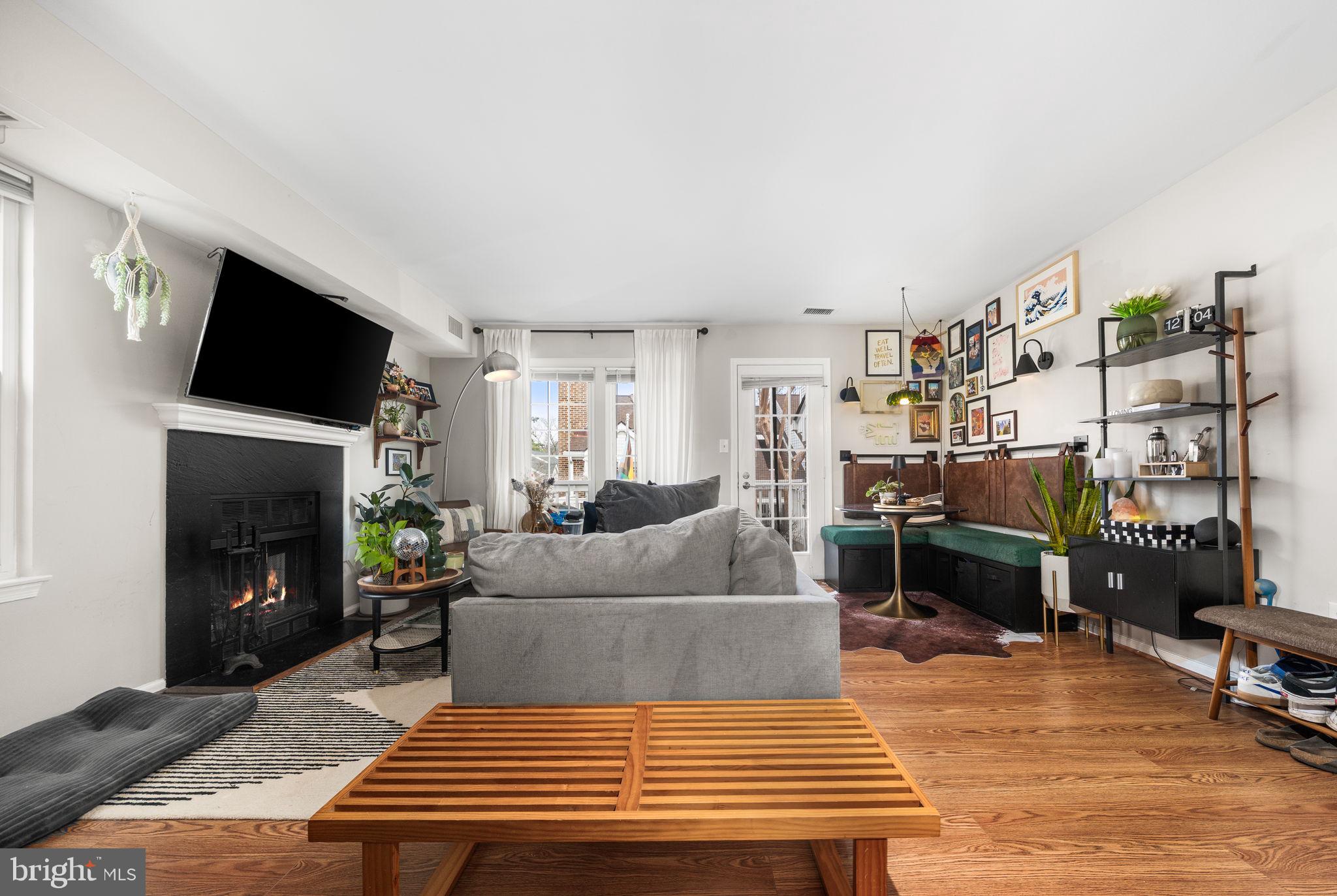 2594 S H S ARLINGTON MILL DR 8 H 8