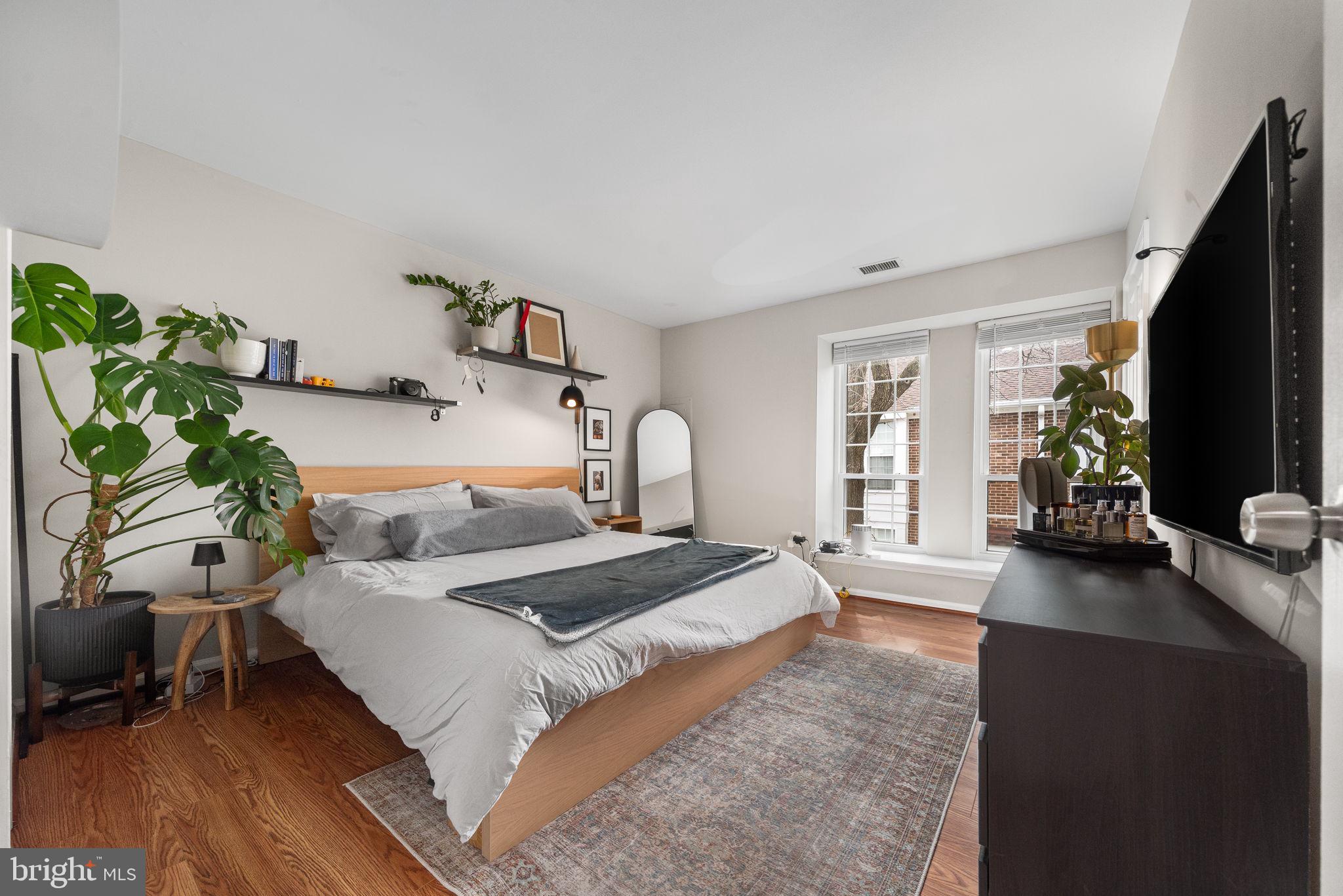 WINDGATE III - Residential