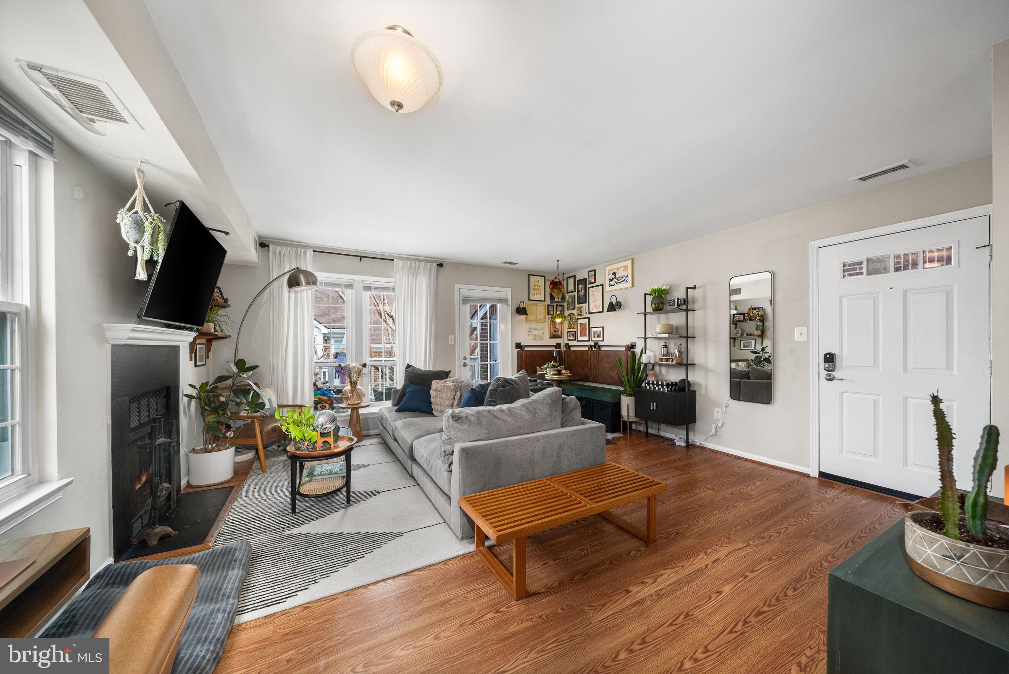 2594 S H S ARLINGTON MILL DR 8 H 8