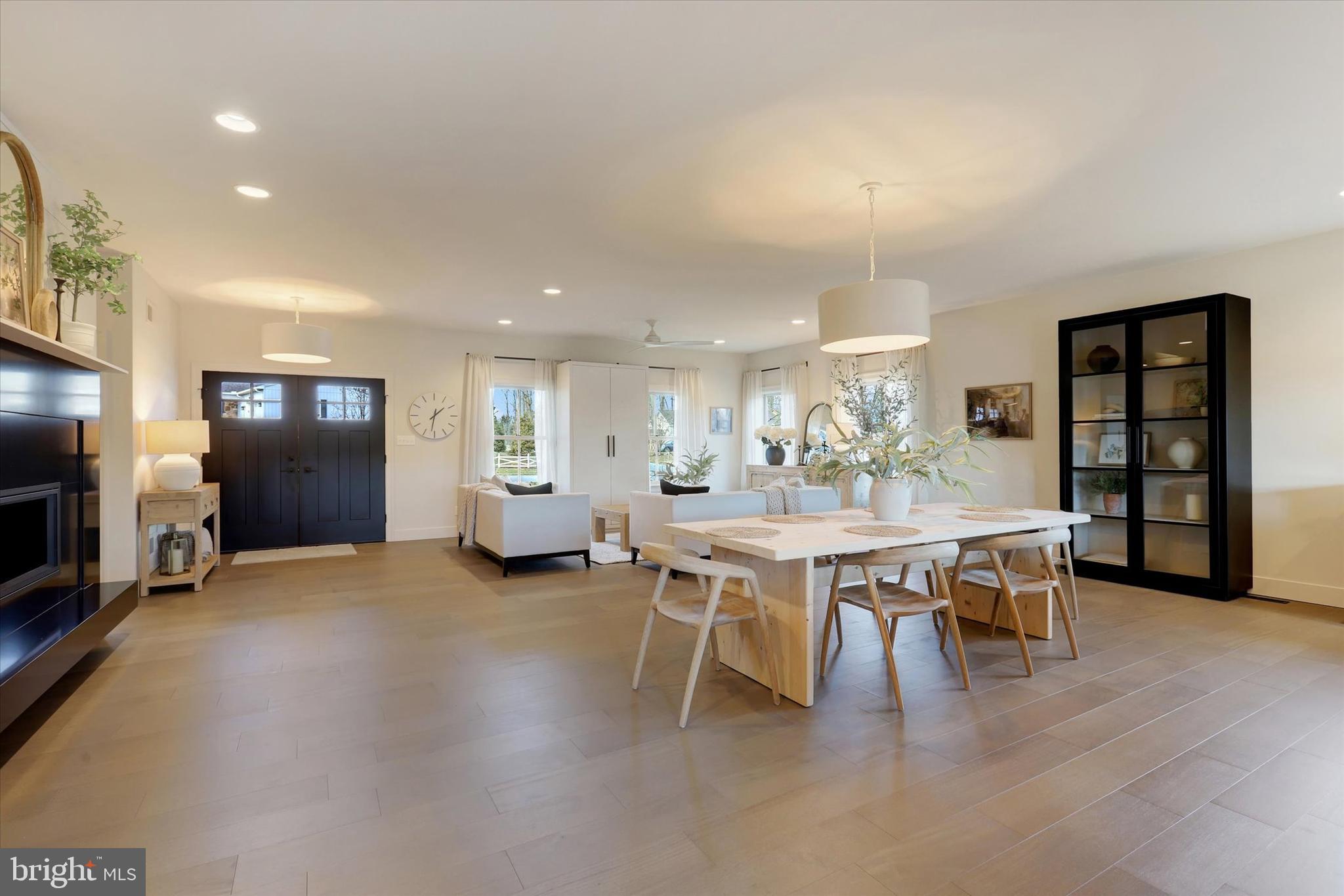 PENN NATIONAL GOLF COURSE COMMUNITY - Residential