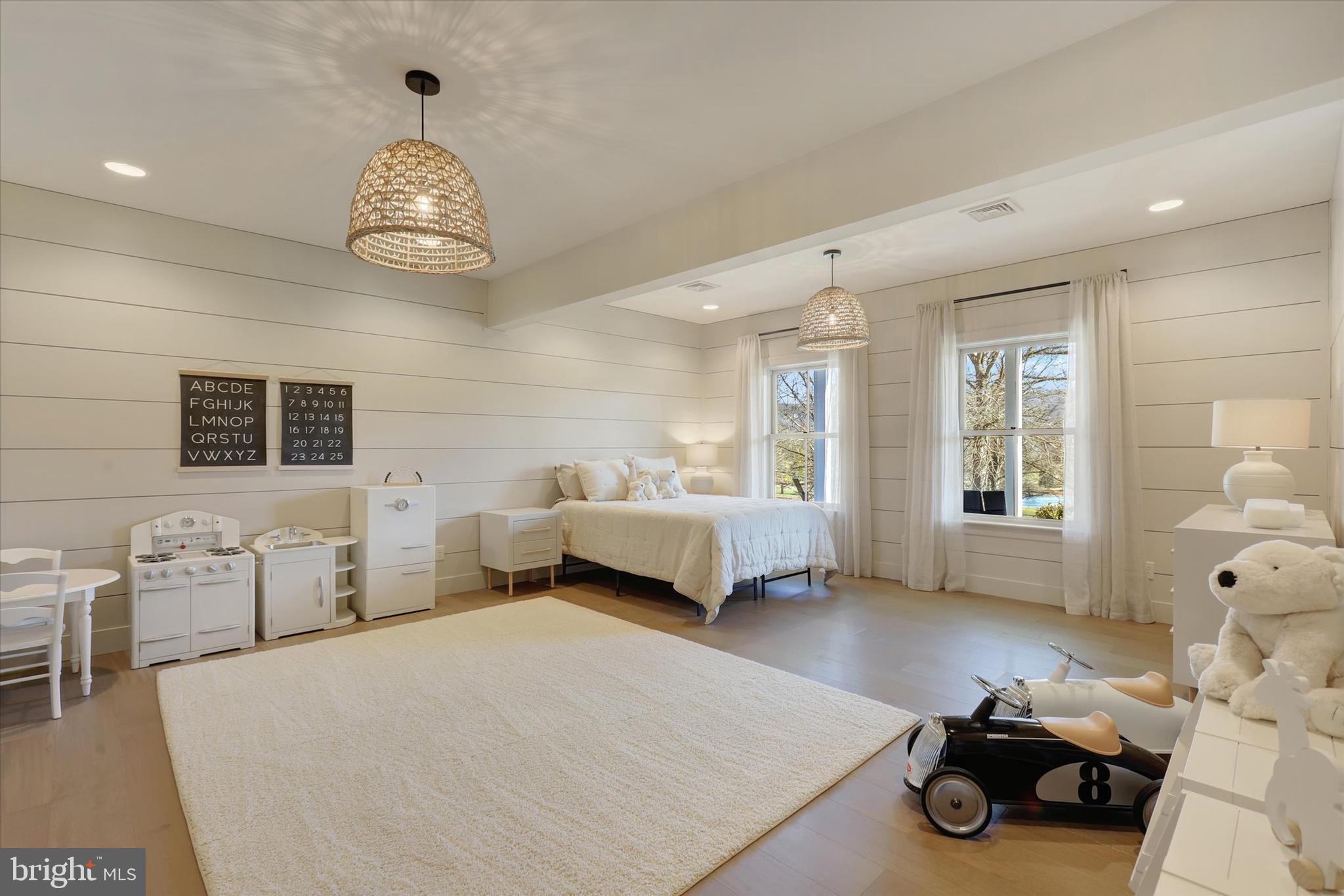 PENN NATIONAL GOLF COURSE COMMUNITY - Residential