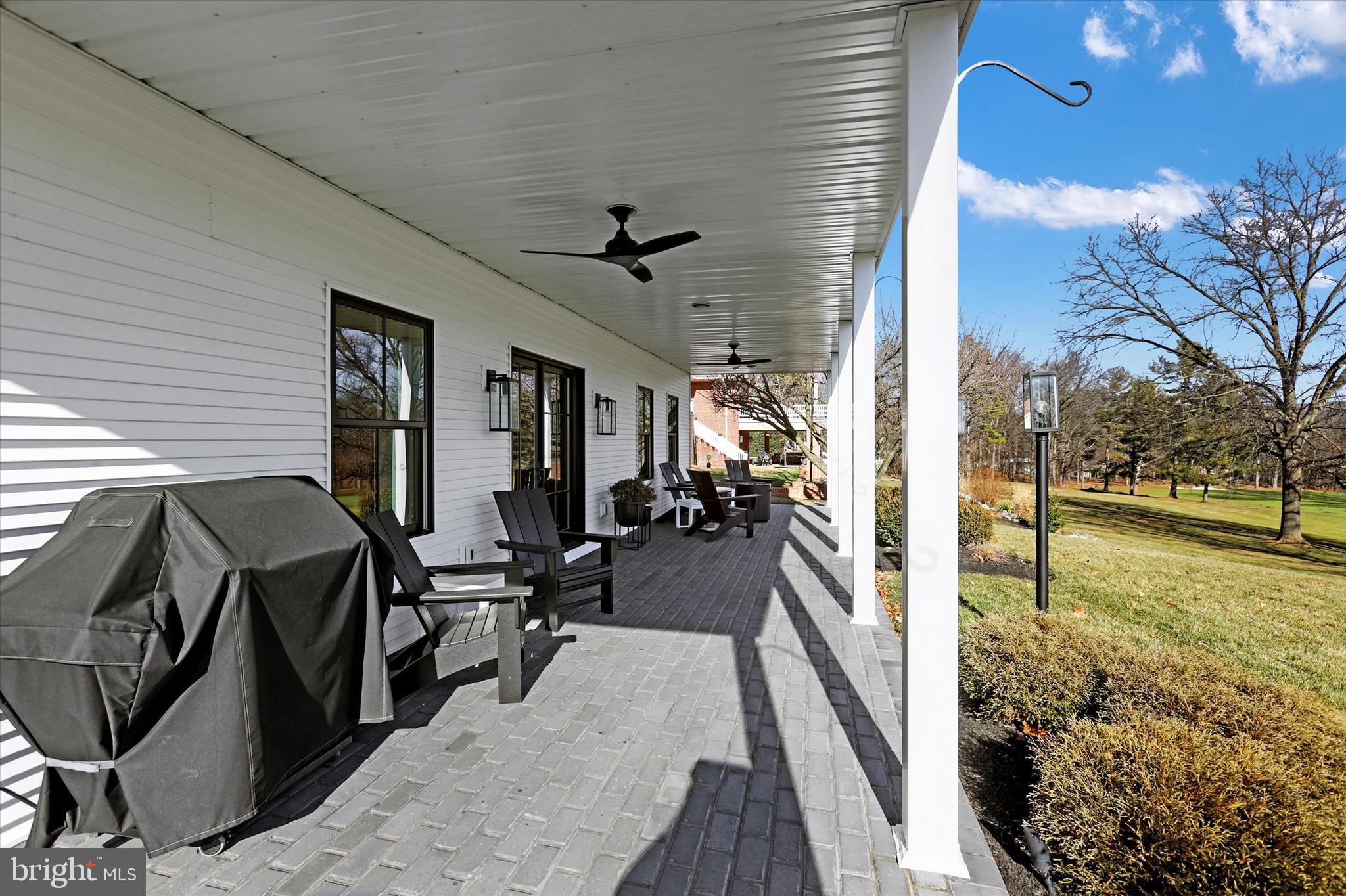 PENN NATIONAL GOLF COURSE COMMUNITY - Residential