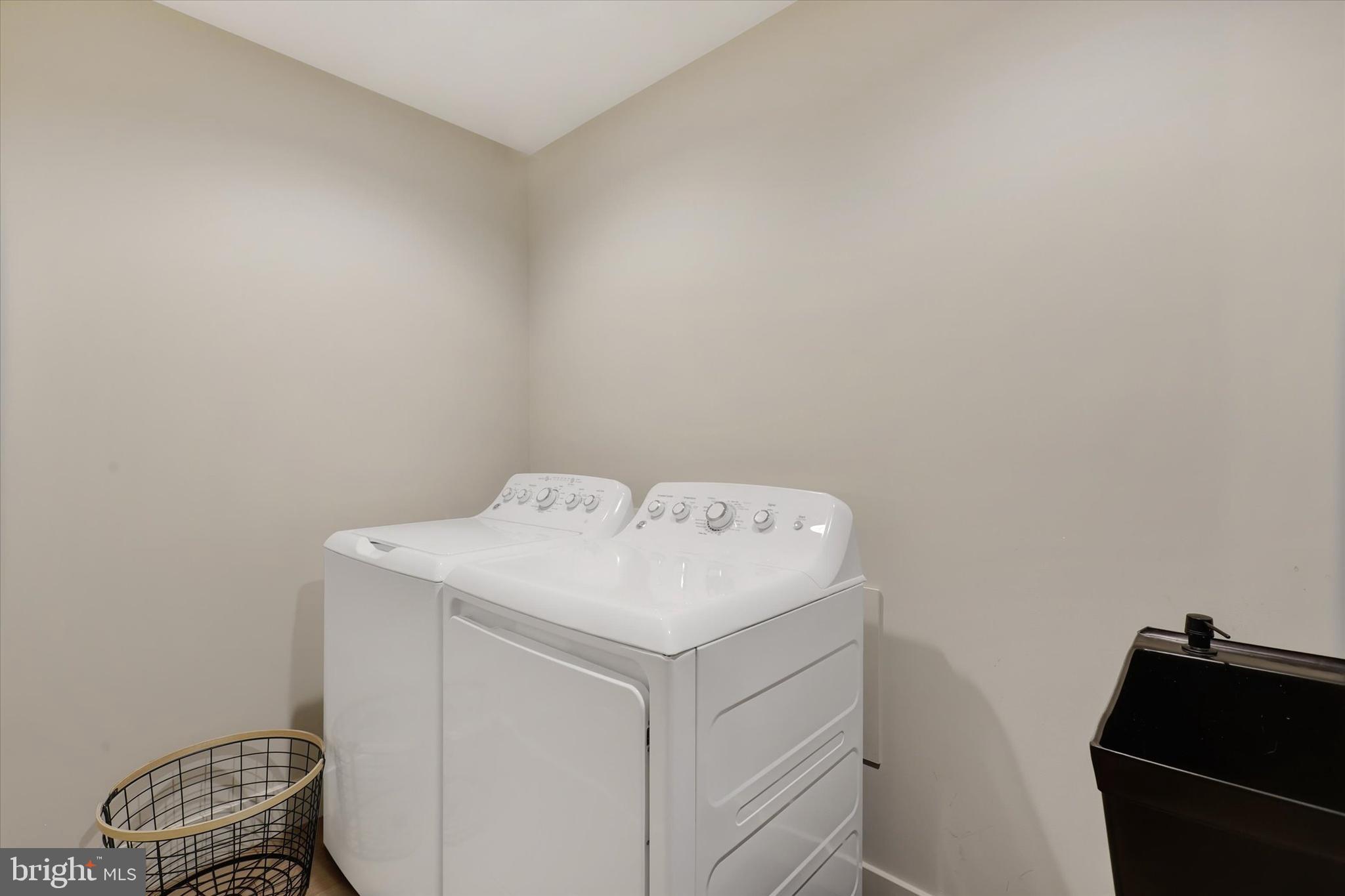 PENN NATIONAL GOLF COURSE COMMUNITY - Residential