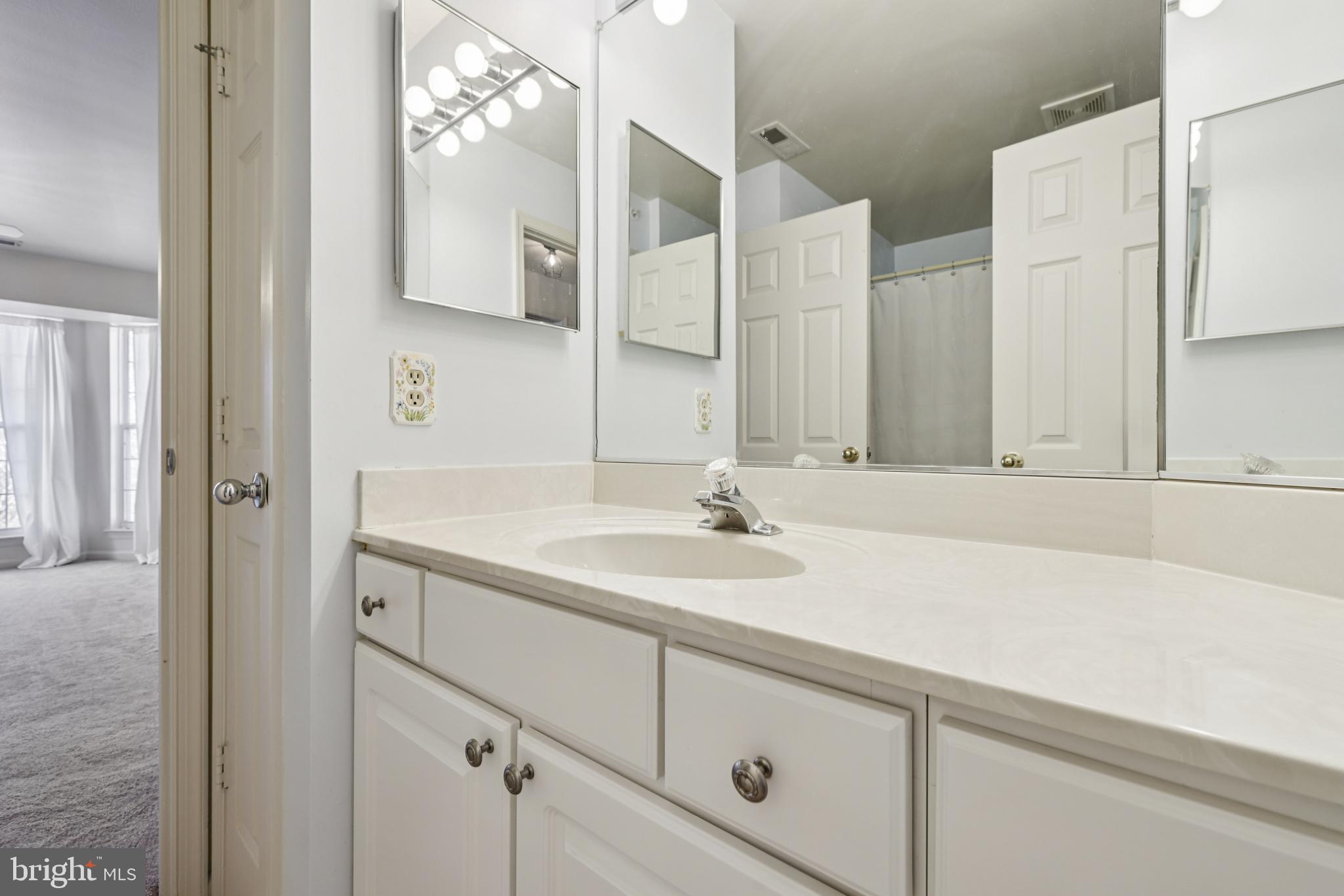 OWINGS MILLS NEWTOWN - Residential