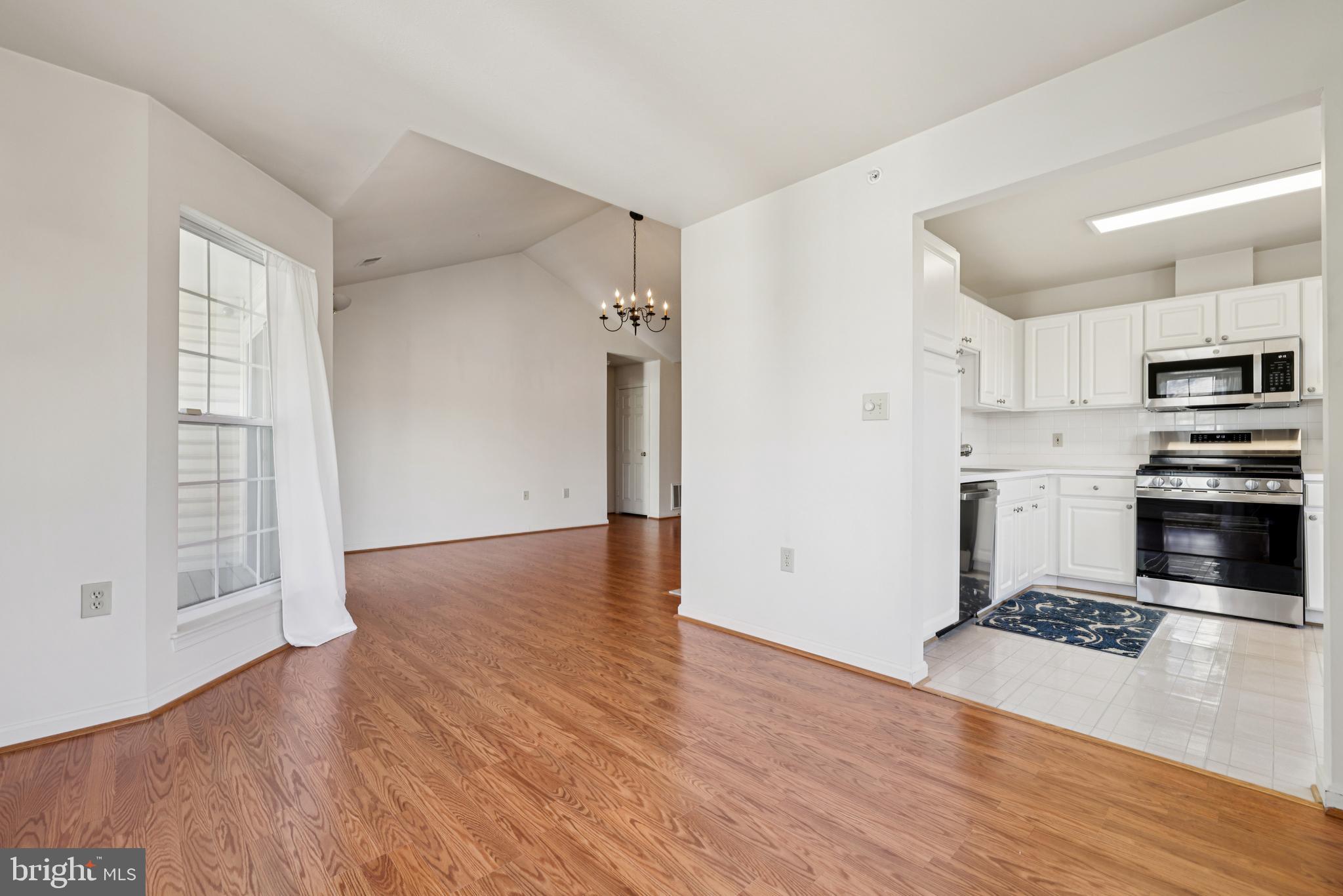 OWINGS MILLS NEWTOWN - Residential