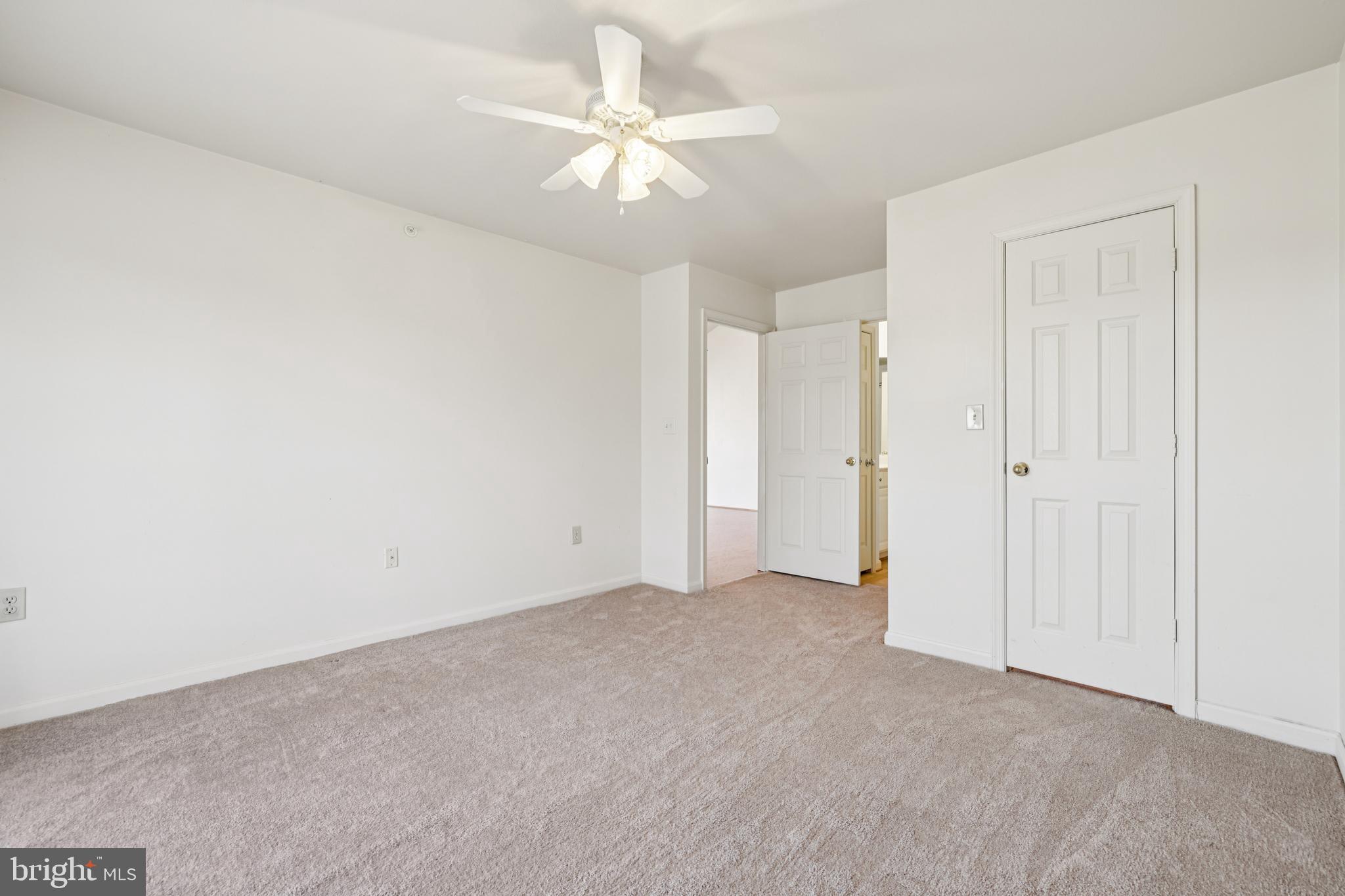 OWINGS MILLS NEWTOWN - Residential