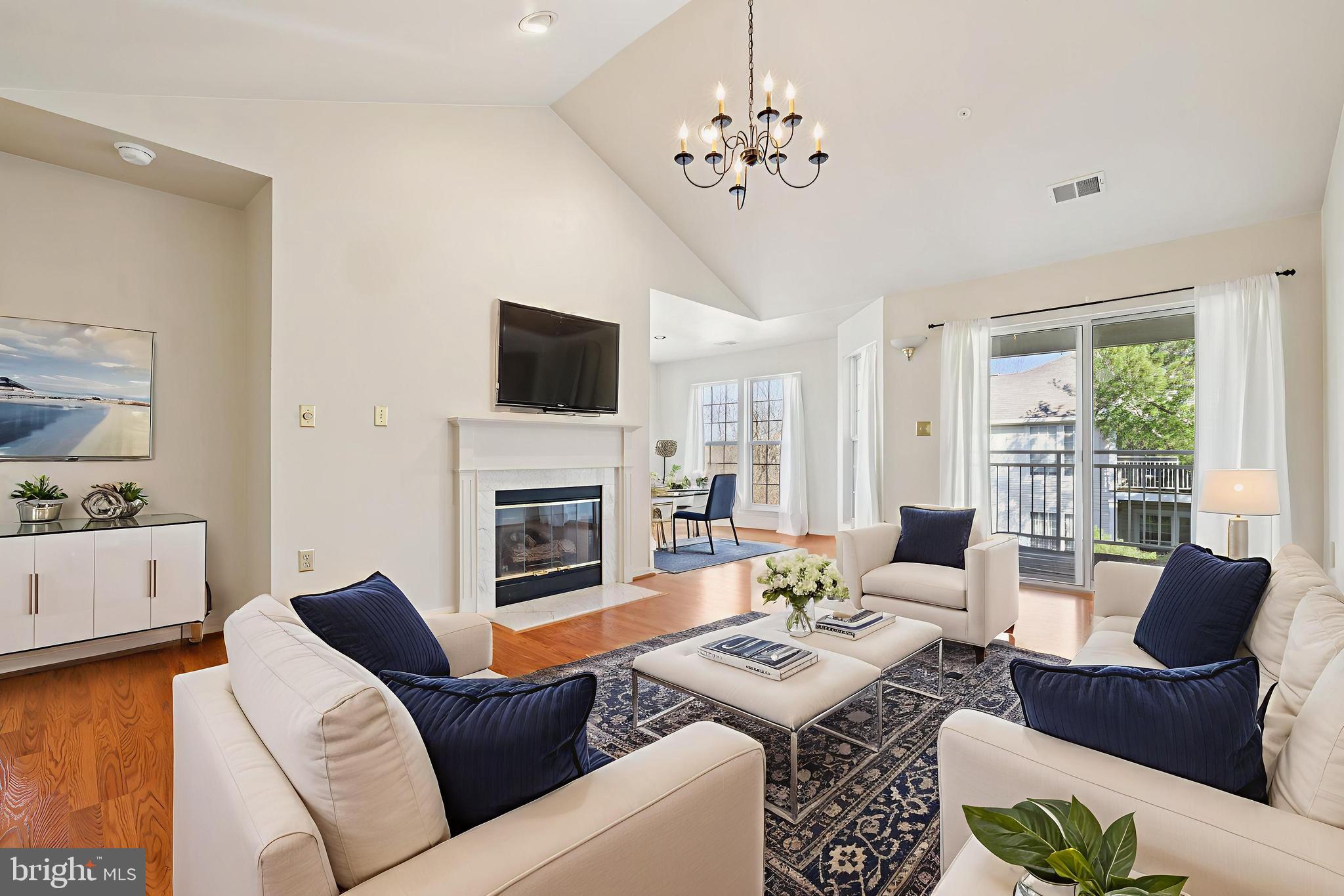 OWINGS MILLS NEWTOWN - Residential