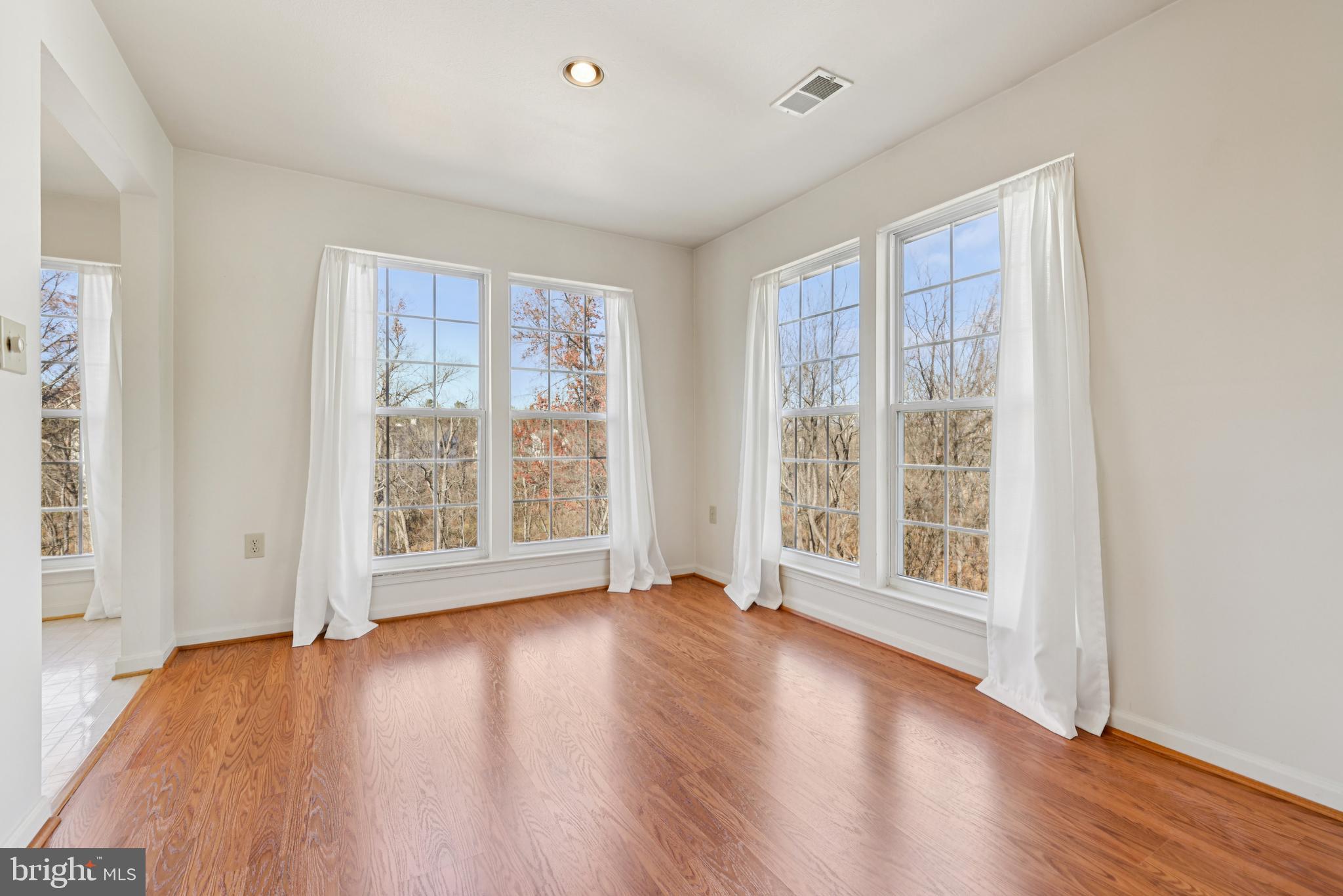 OWINGS MILLS NEWTOWN - Residential