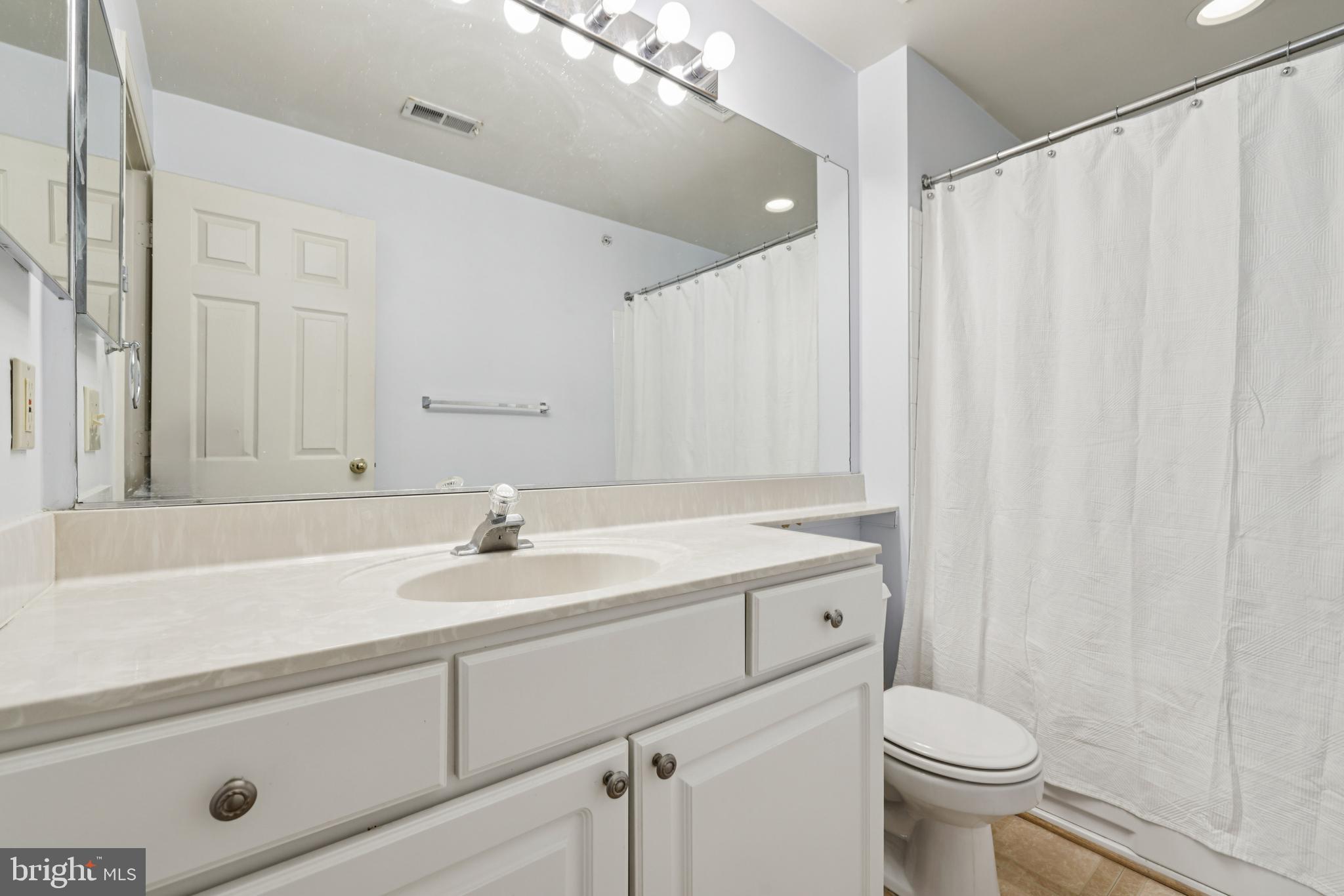 OWINGS MILLS NEWTOWN - Residential