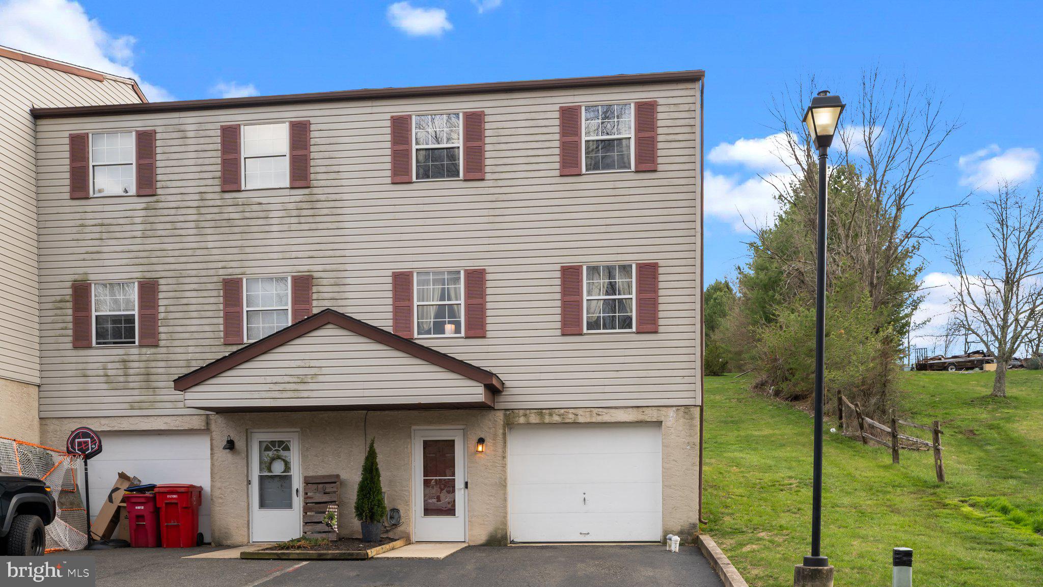 11 BERGER LANE