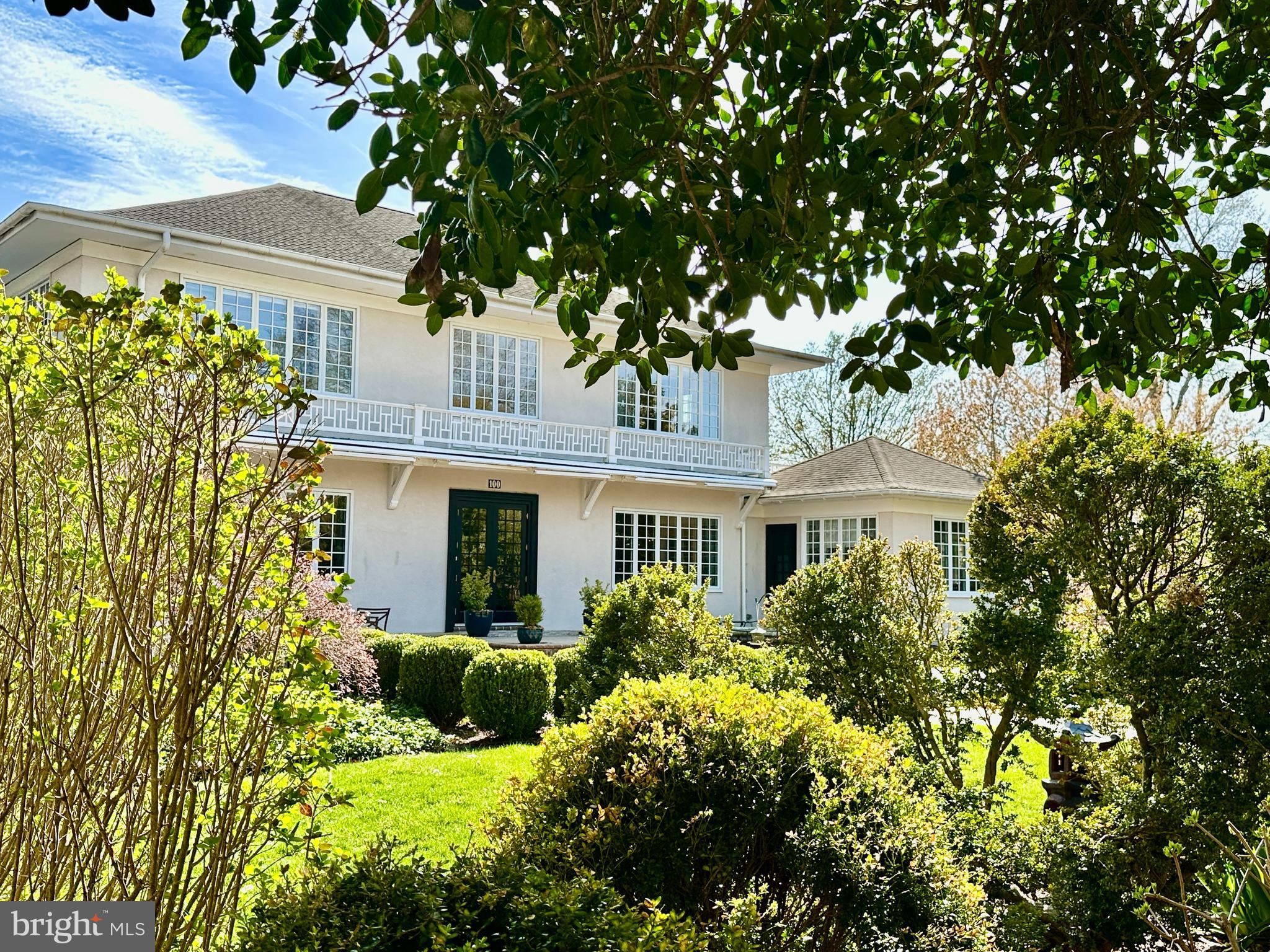 100 BEECH PLACE