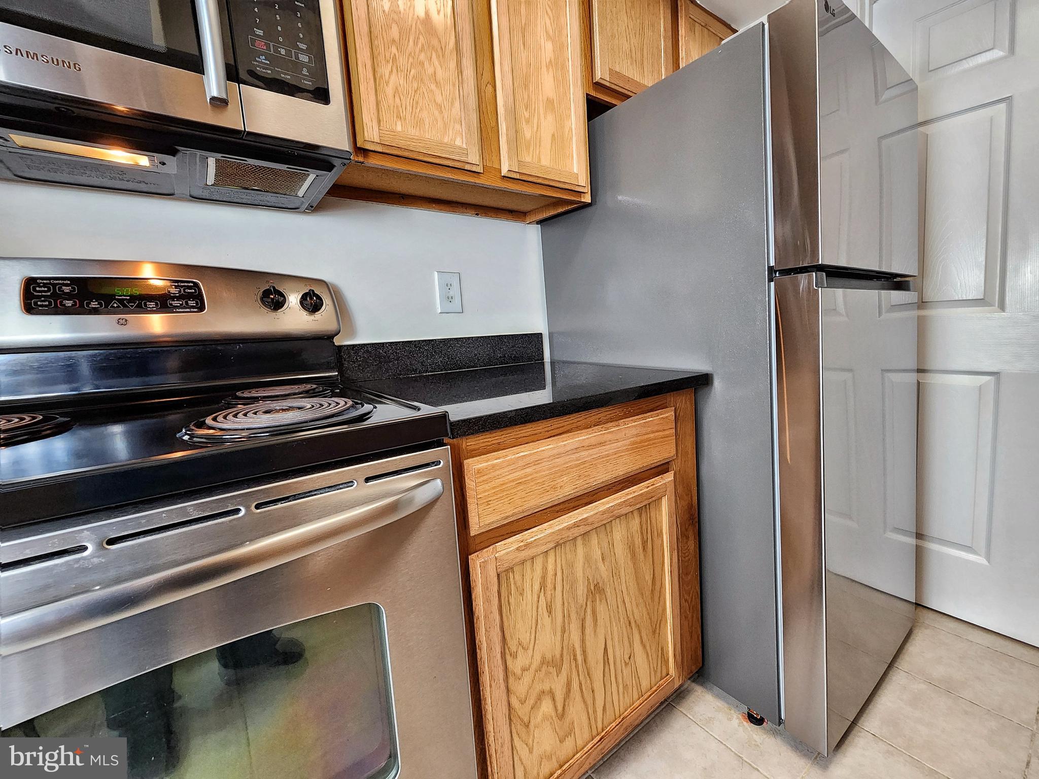 MADISON RIDGE - Residential