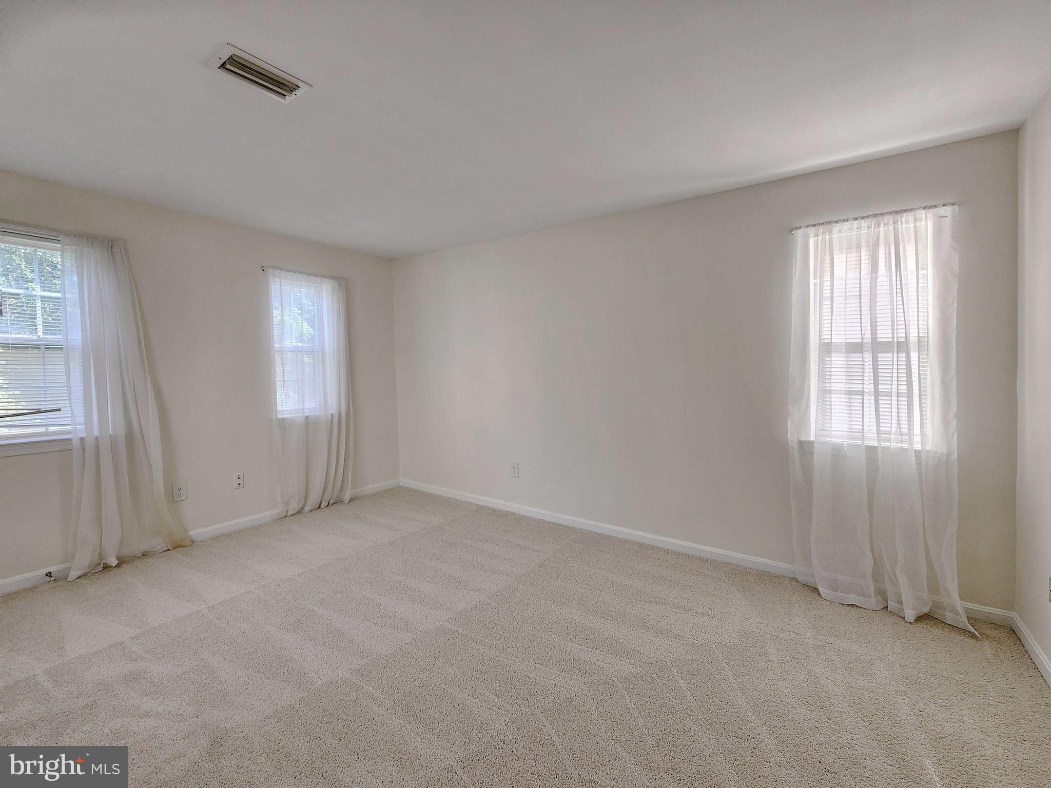 MADISON RIDGE - Residential