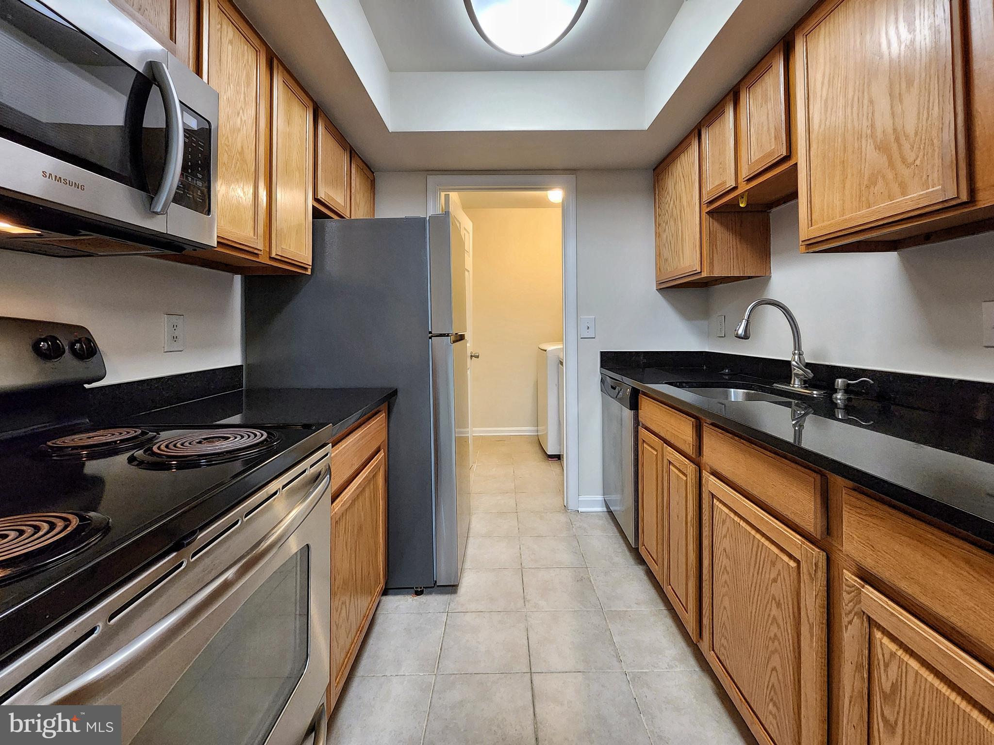 MADISON RIDGE - Residential