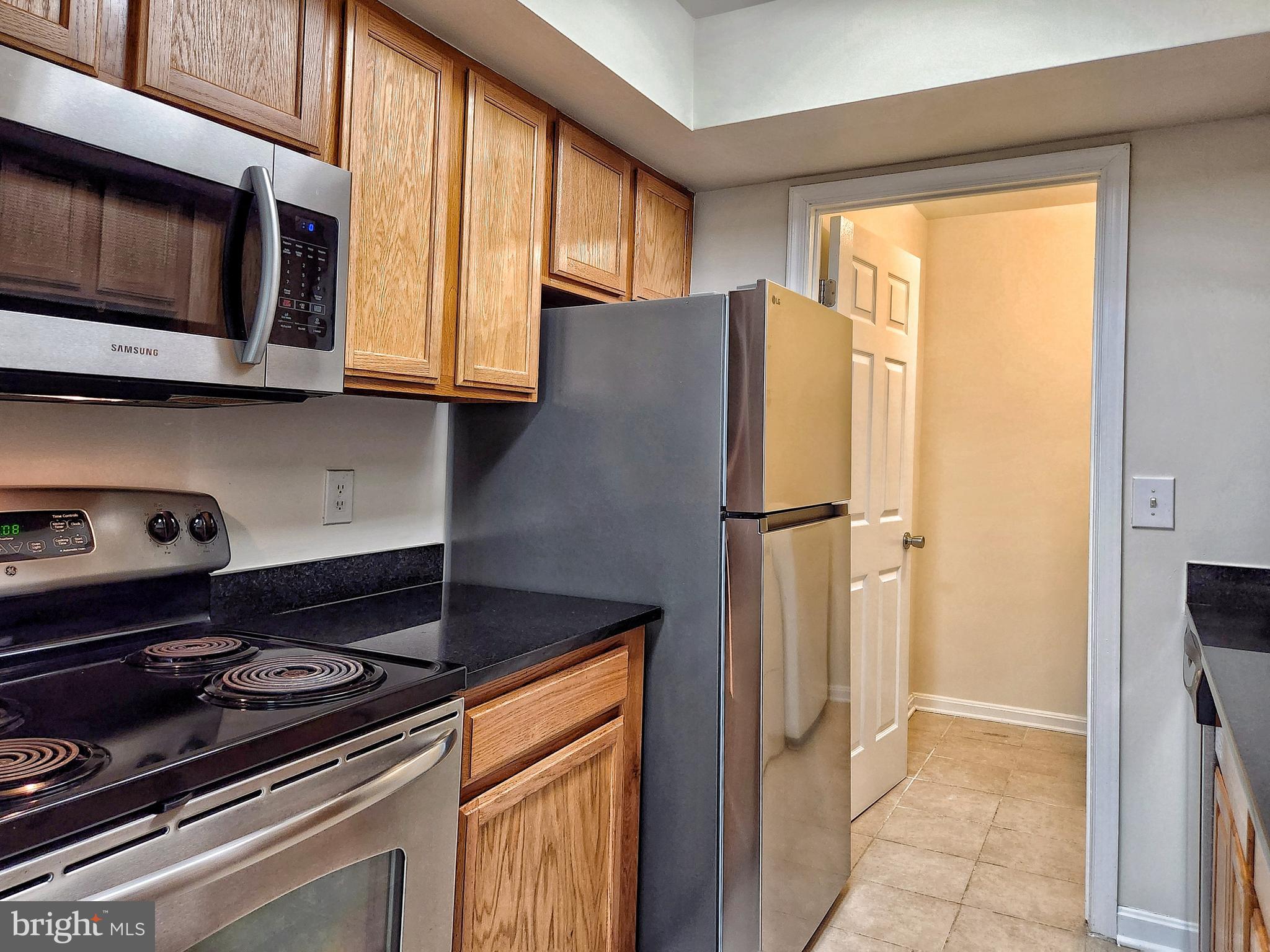 MADISON RIDGE - Residential