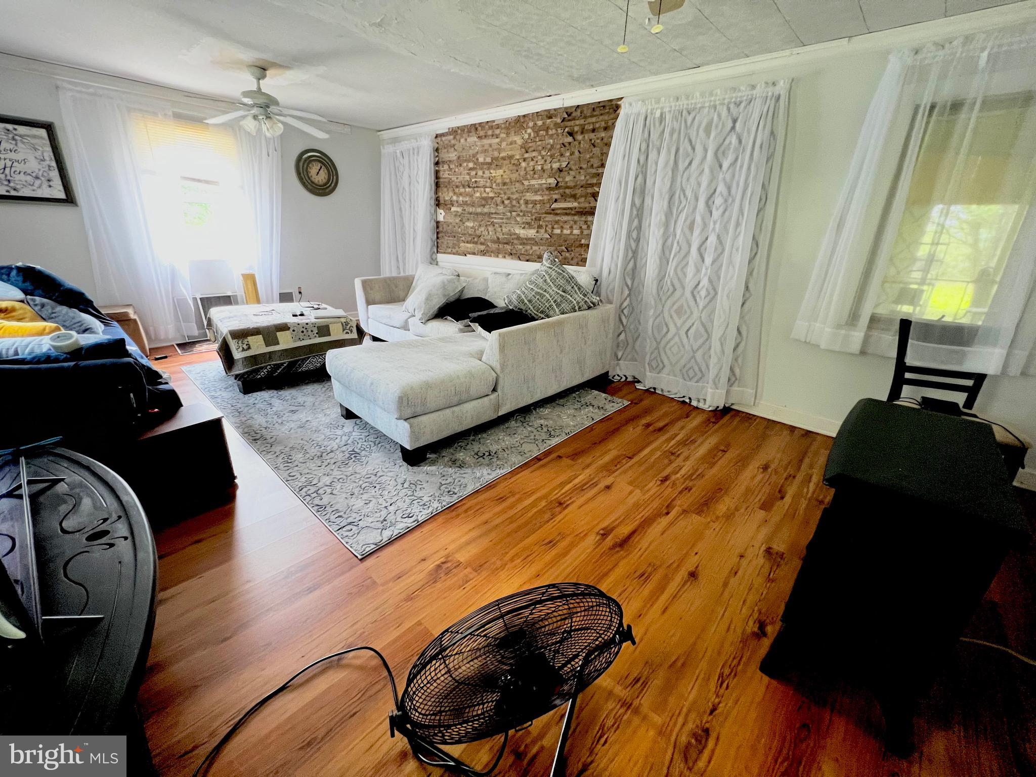 TOWN OF WARSAW - Residential