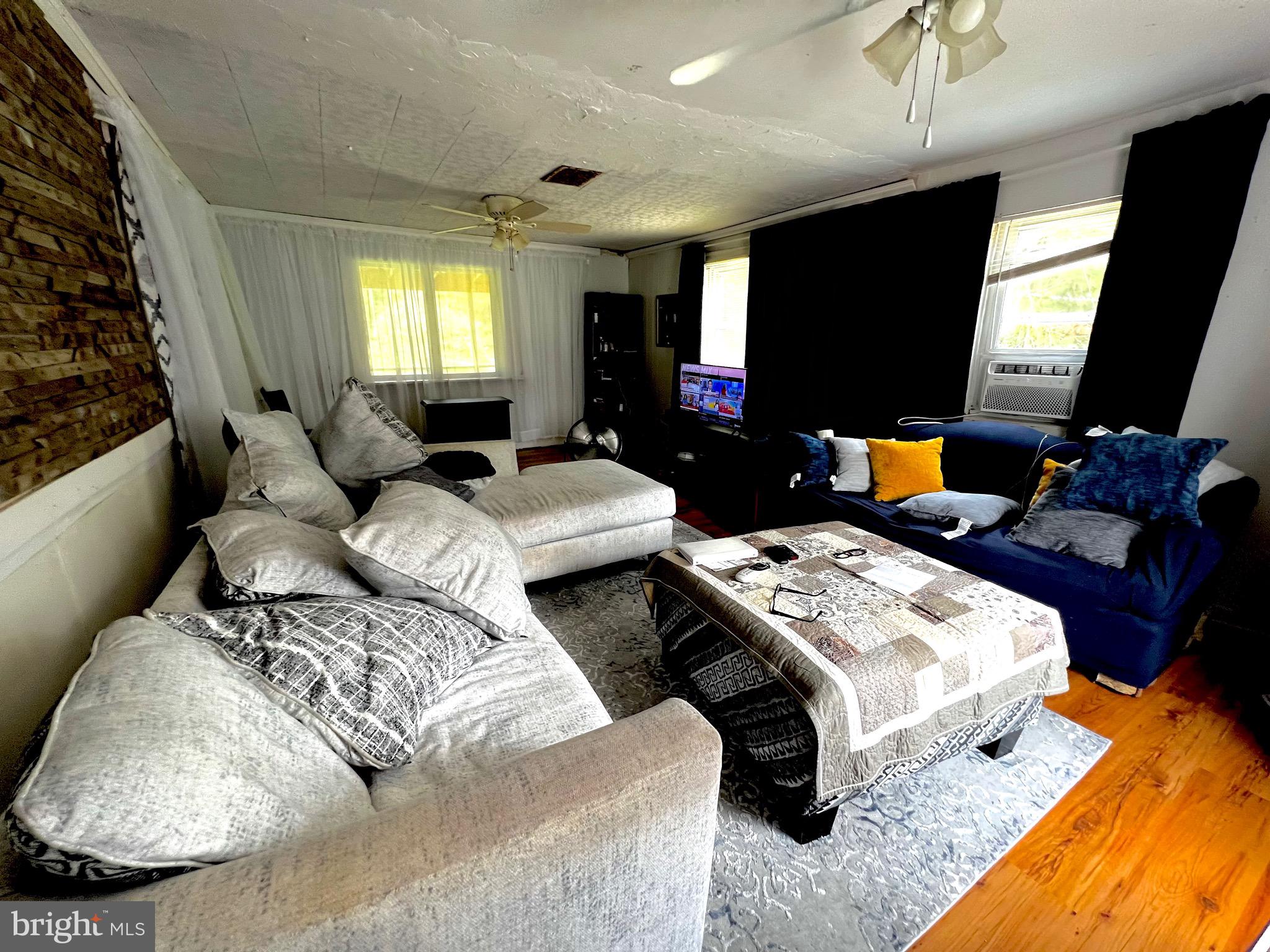 TOWN OF WARSAW - Residential