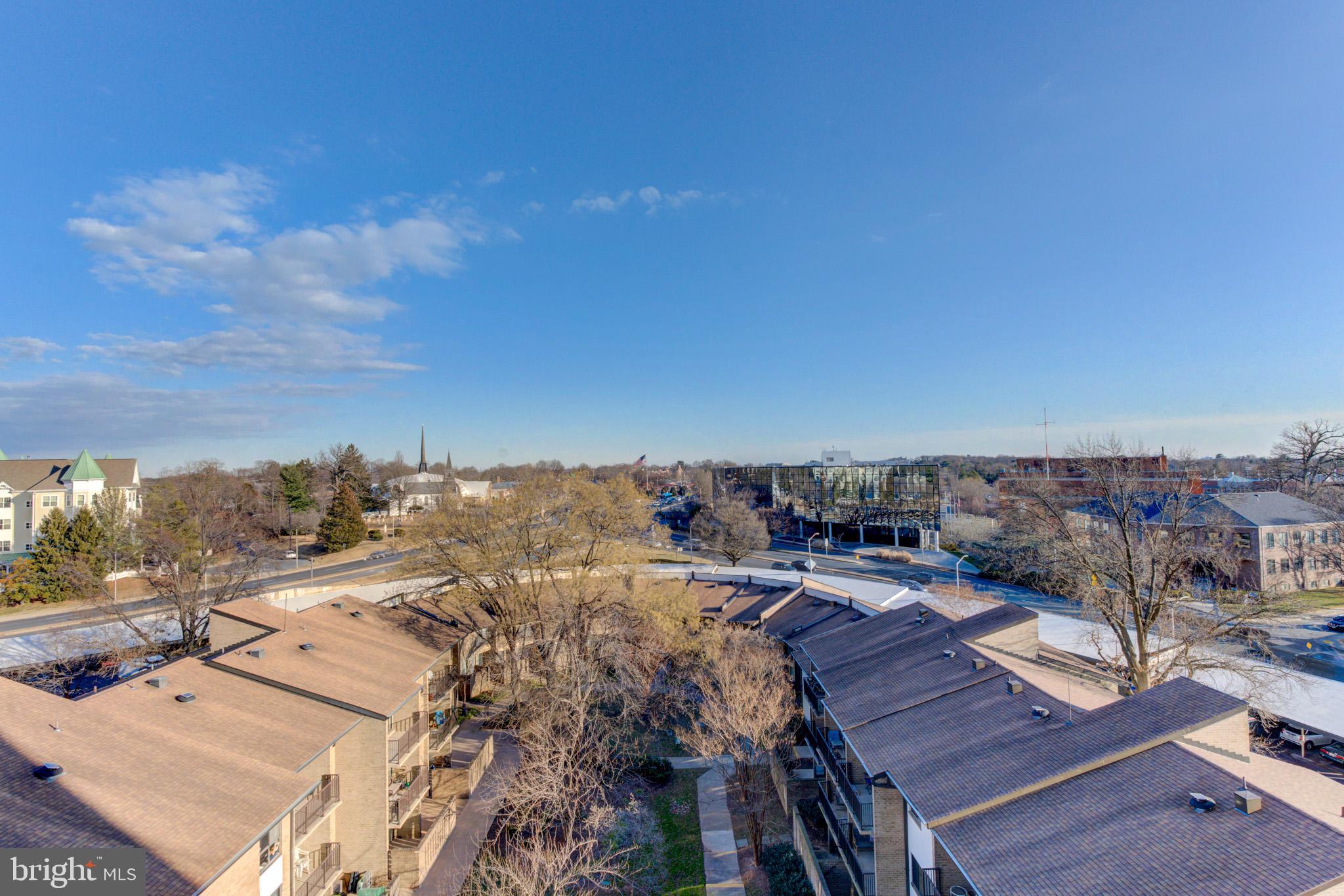 AMERICANA CENTRE - Residential