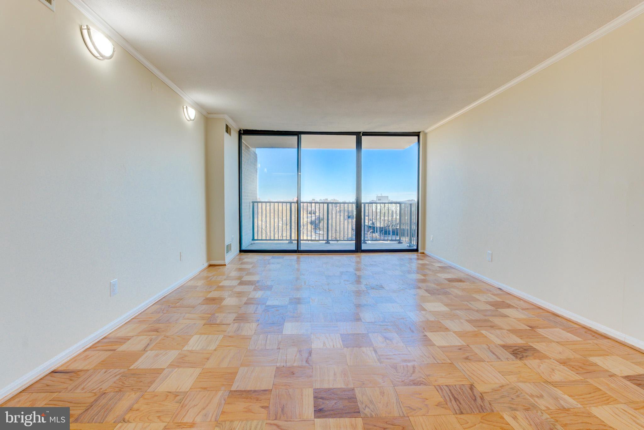 AMERICANA CENTRE - Residential