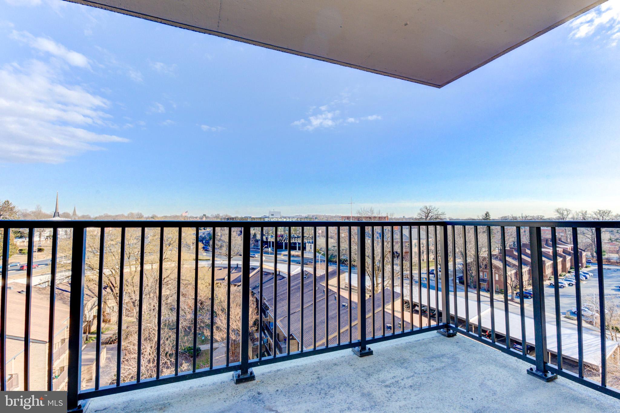 AMERICANA CENTRE - Residential