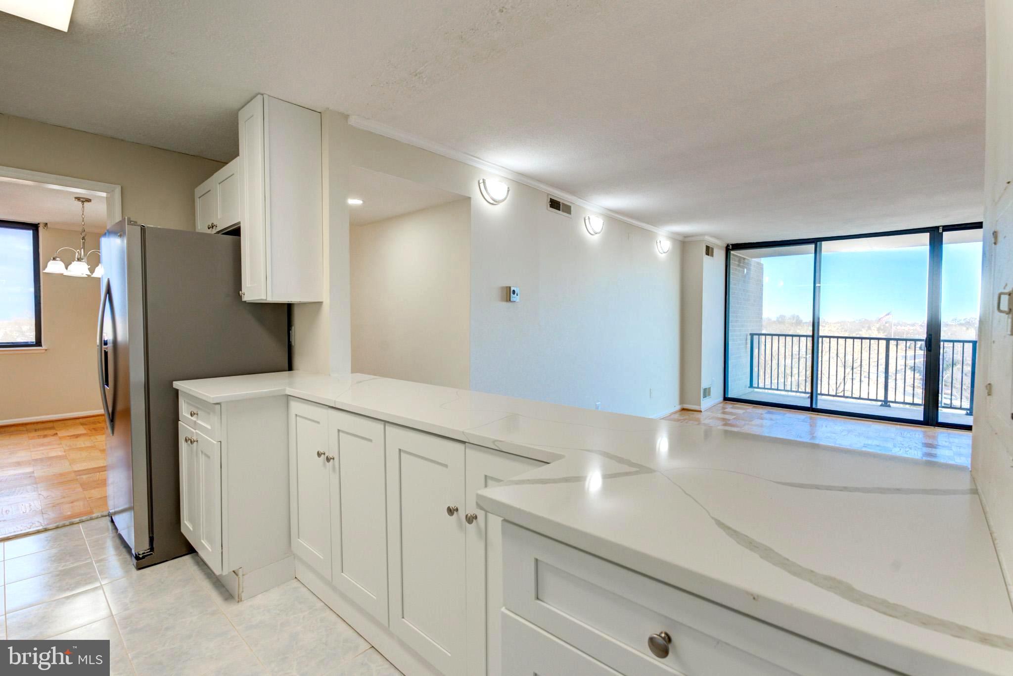 AMERICANA CENTRE - Residential