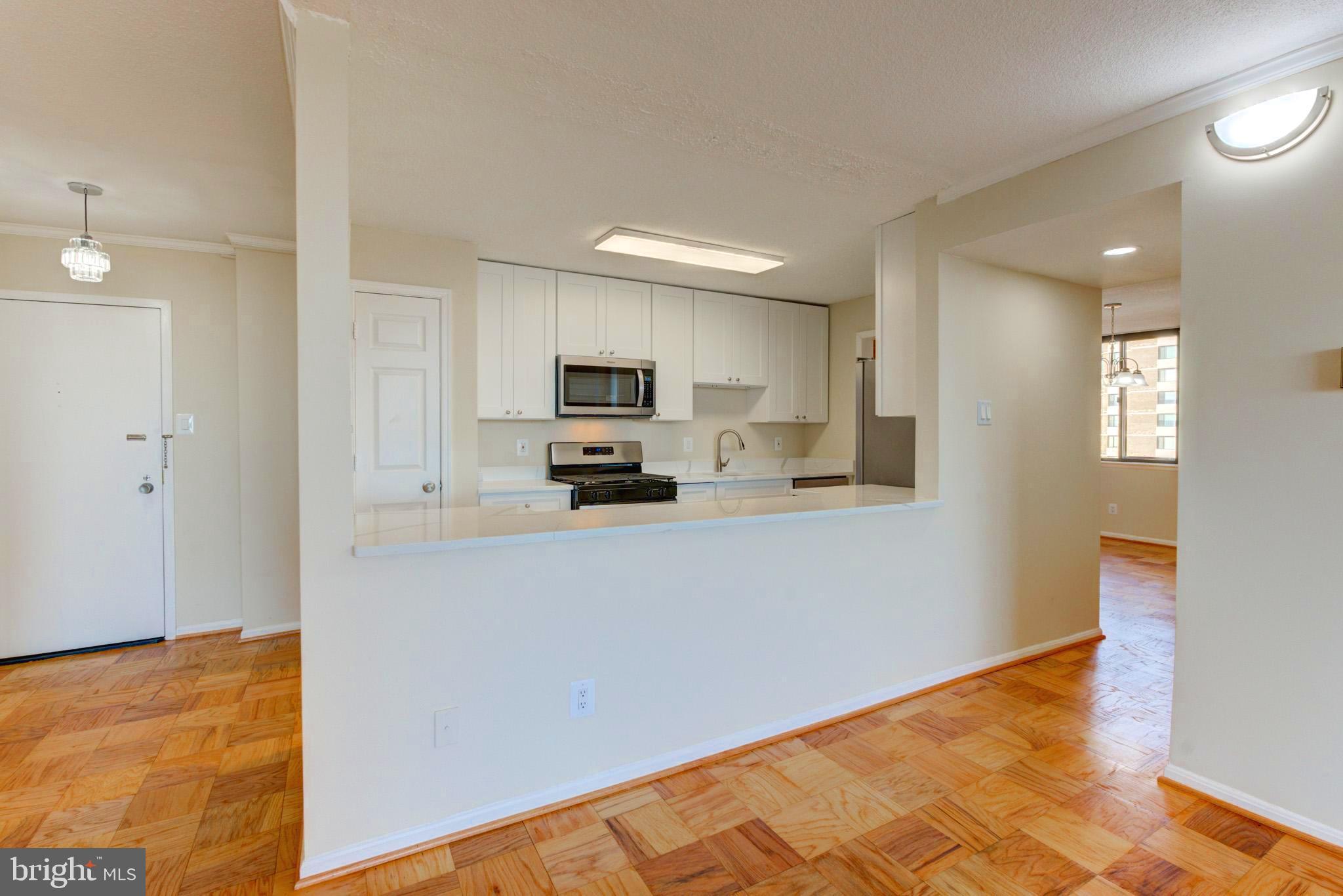 AMERICANA CENTRE - Residential