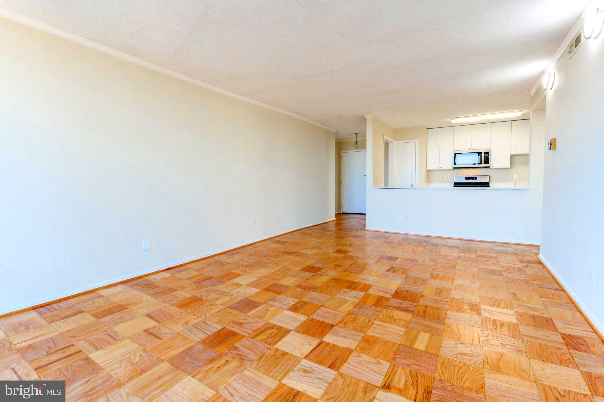 AMERICANA CENTRE - Residential