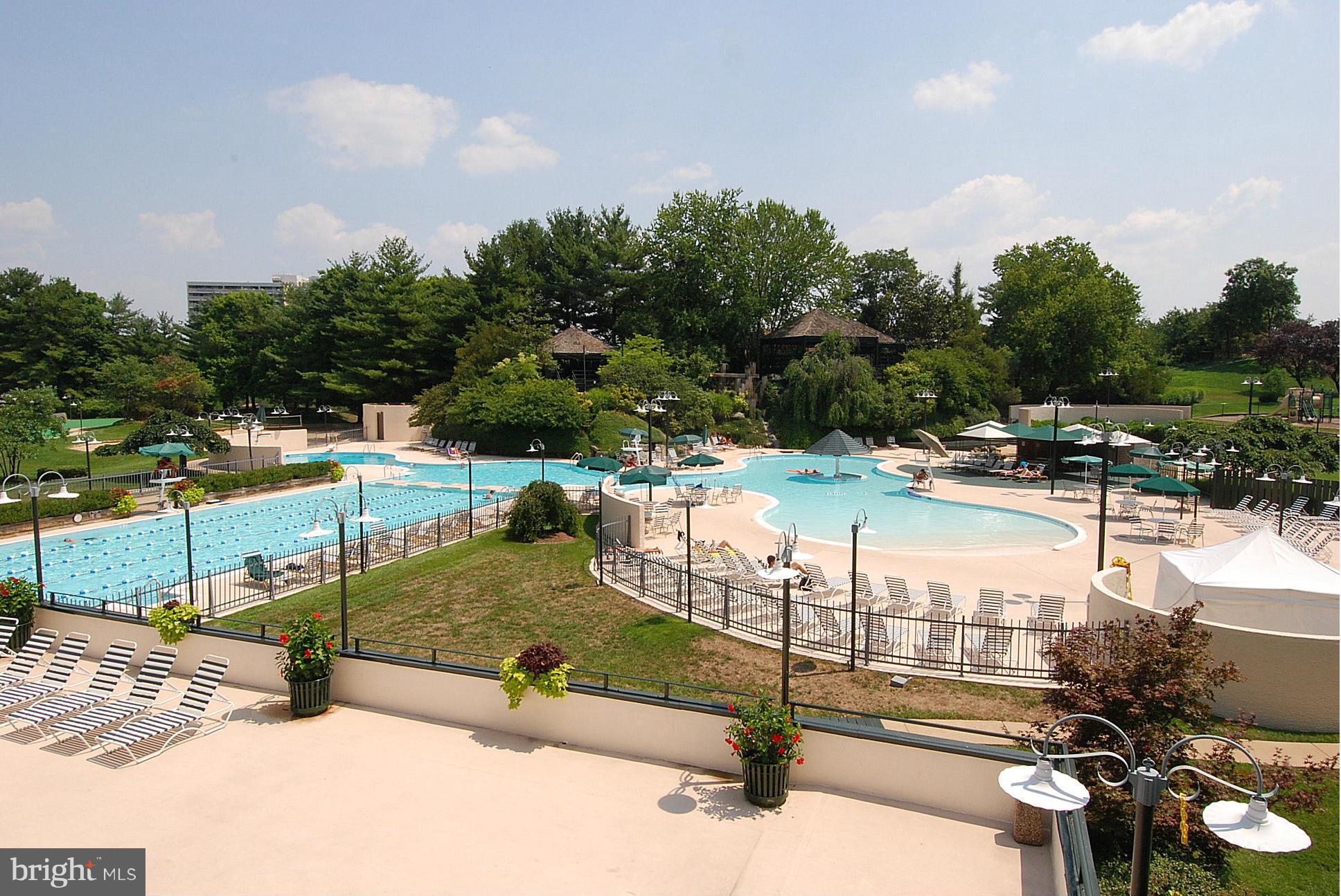 WATERGATE AT LANDMARK - Residential