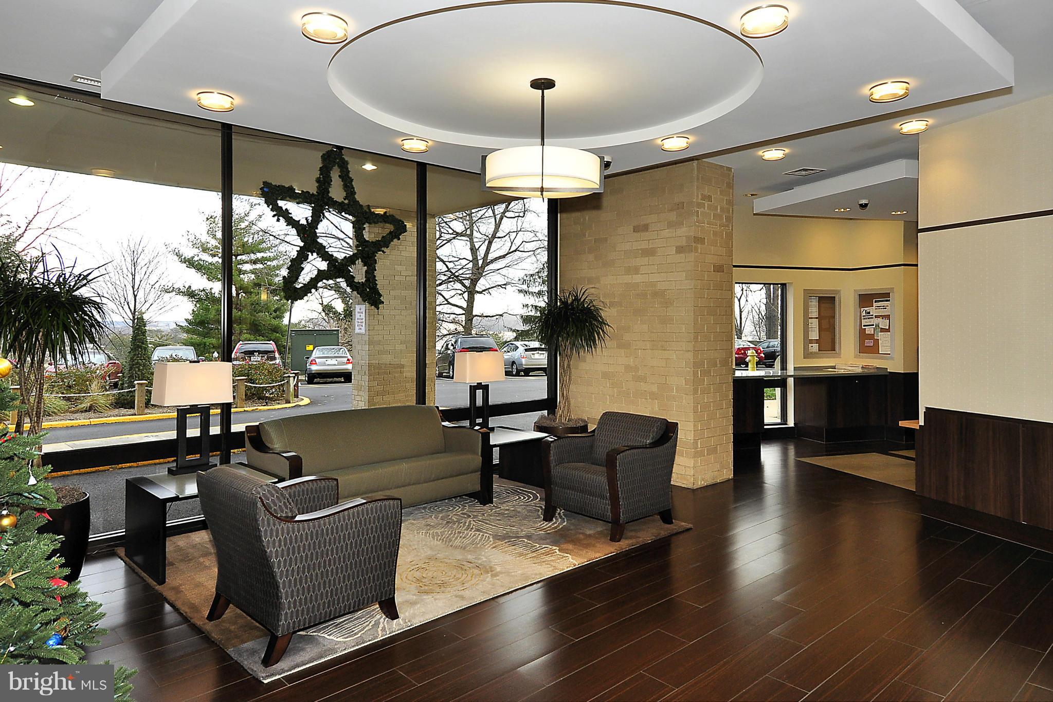 WATERGATE AT LANDMARK - Residential