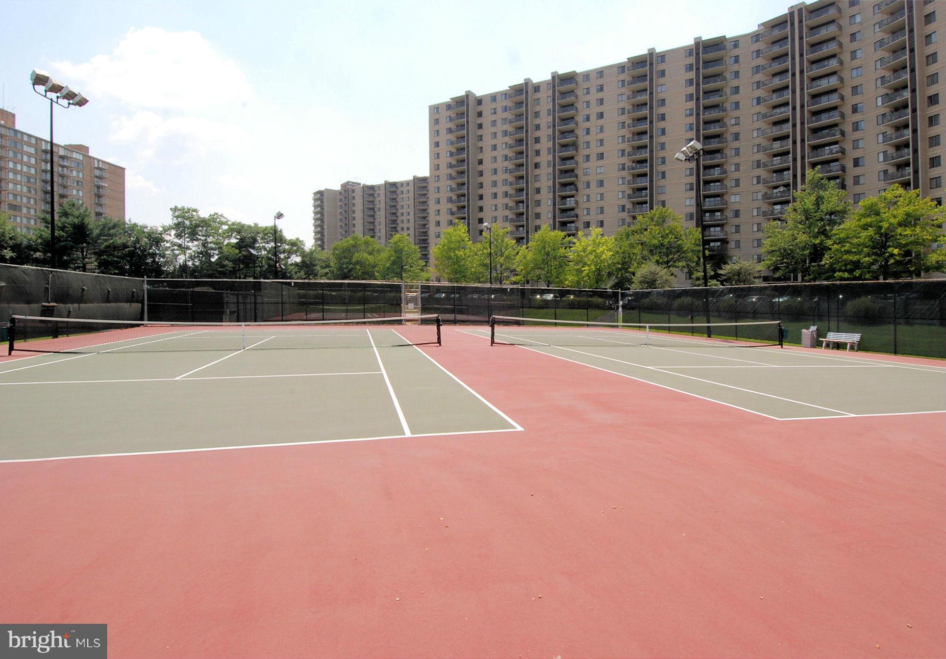 WATERGATE AT LANDMARK - Residential