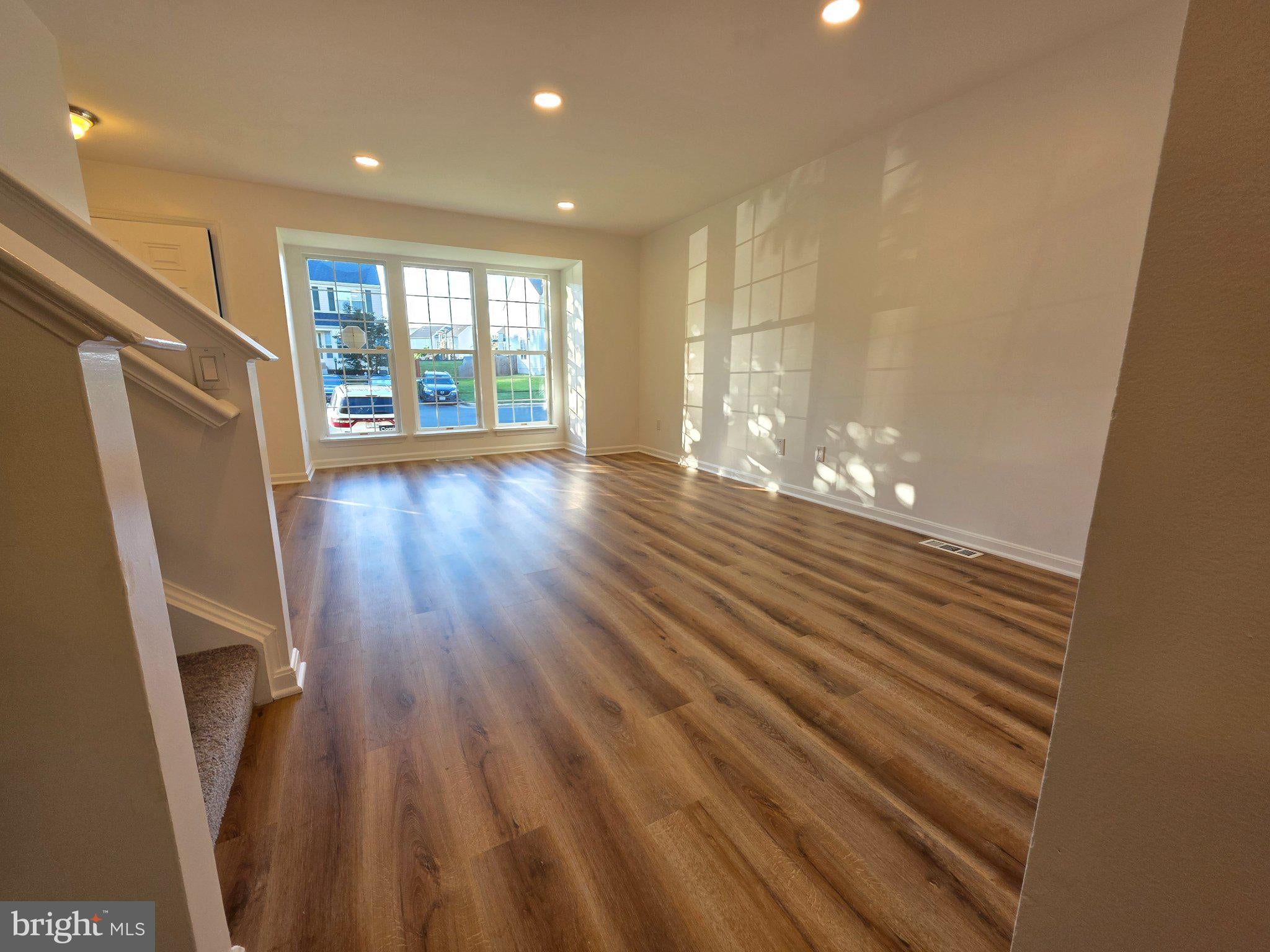 16927 TOMS RIVER LOOP