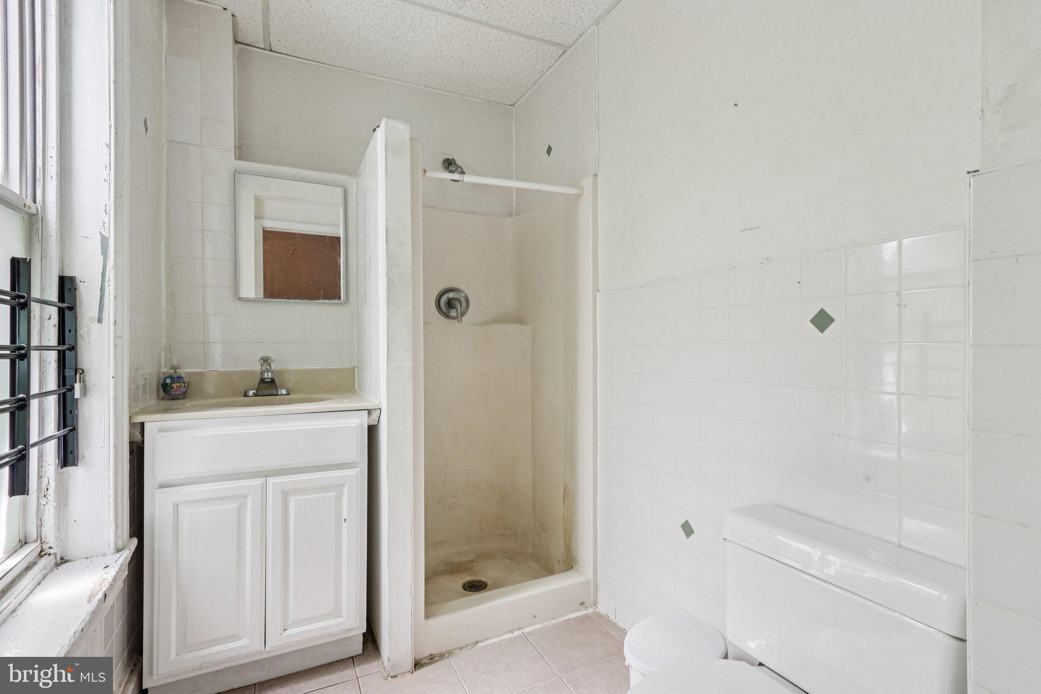 TEMPLE UNIVERSITY - Residential