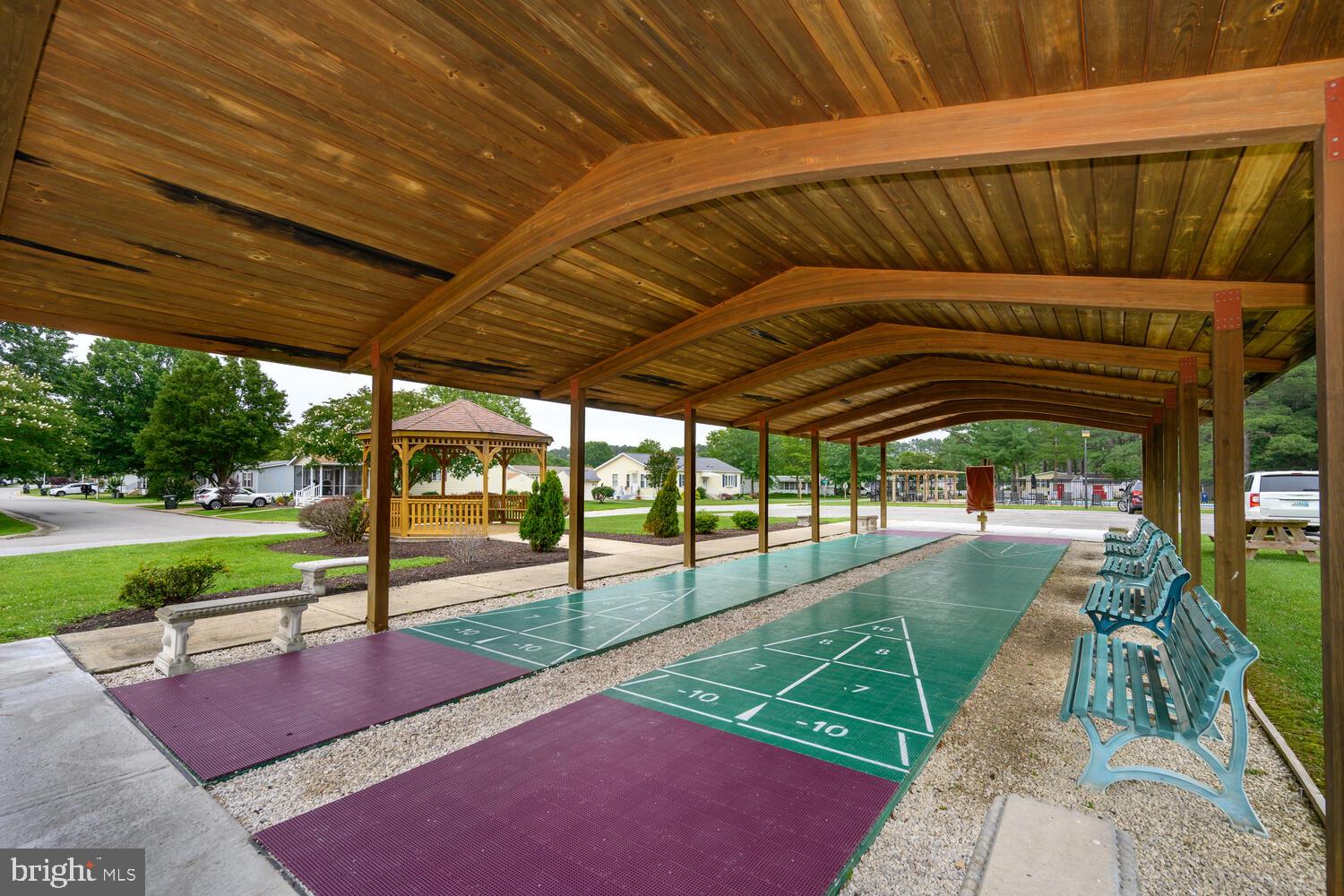 HYDE PARK - Residential