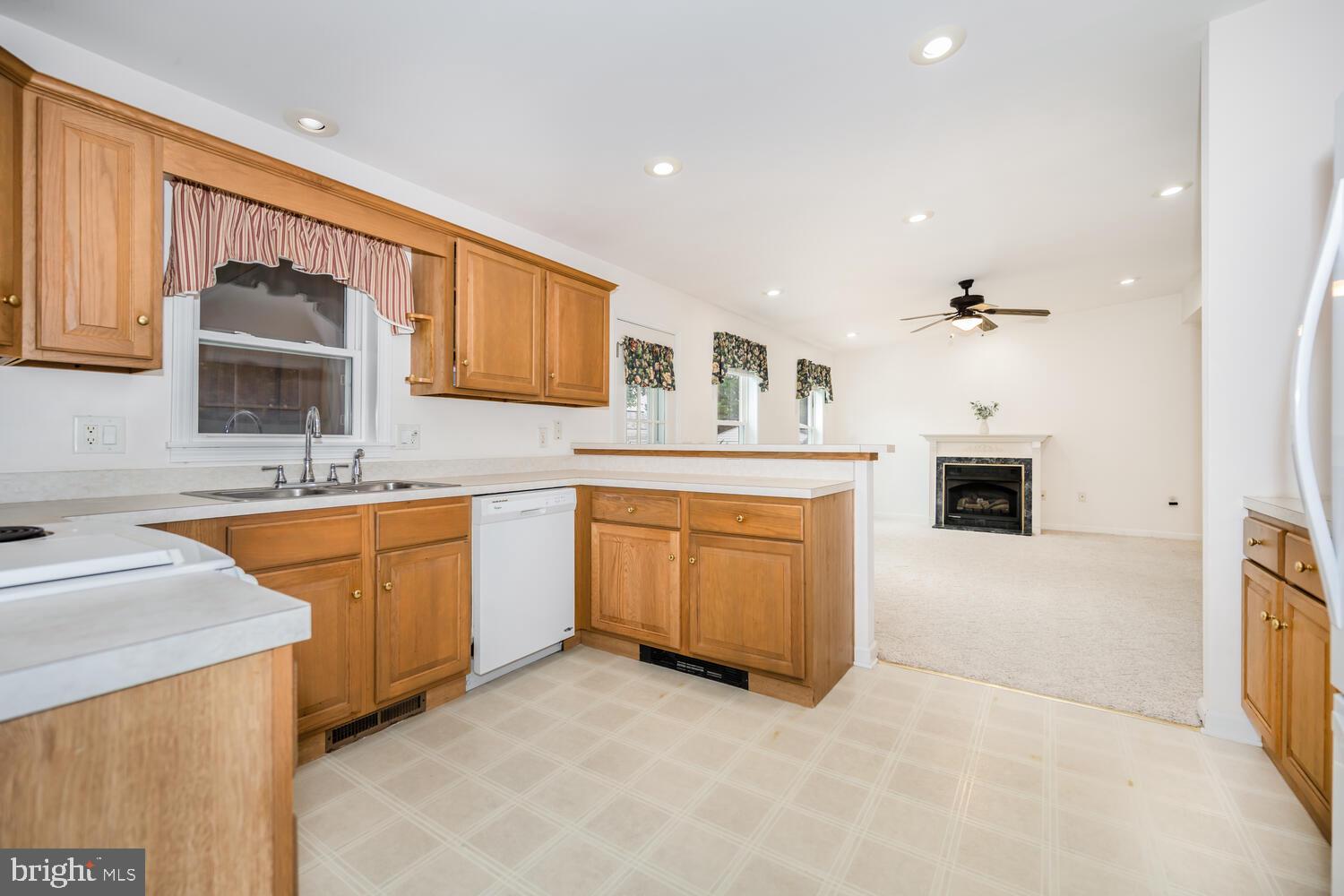 HYDE PARK - Residential