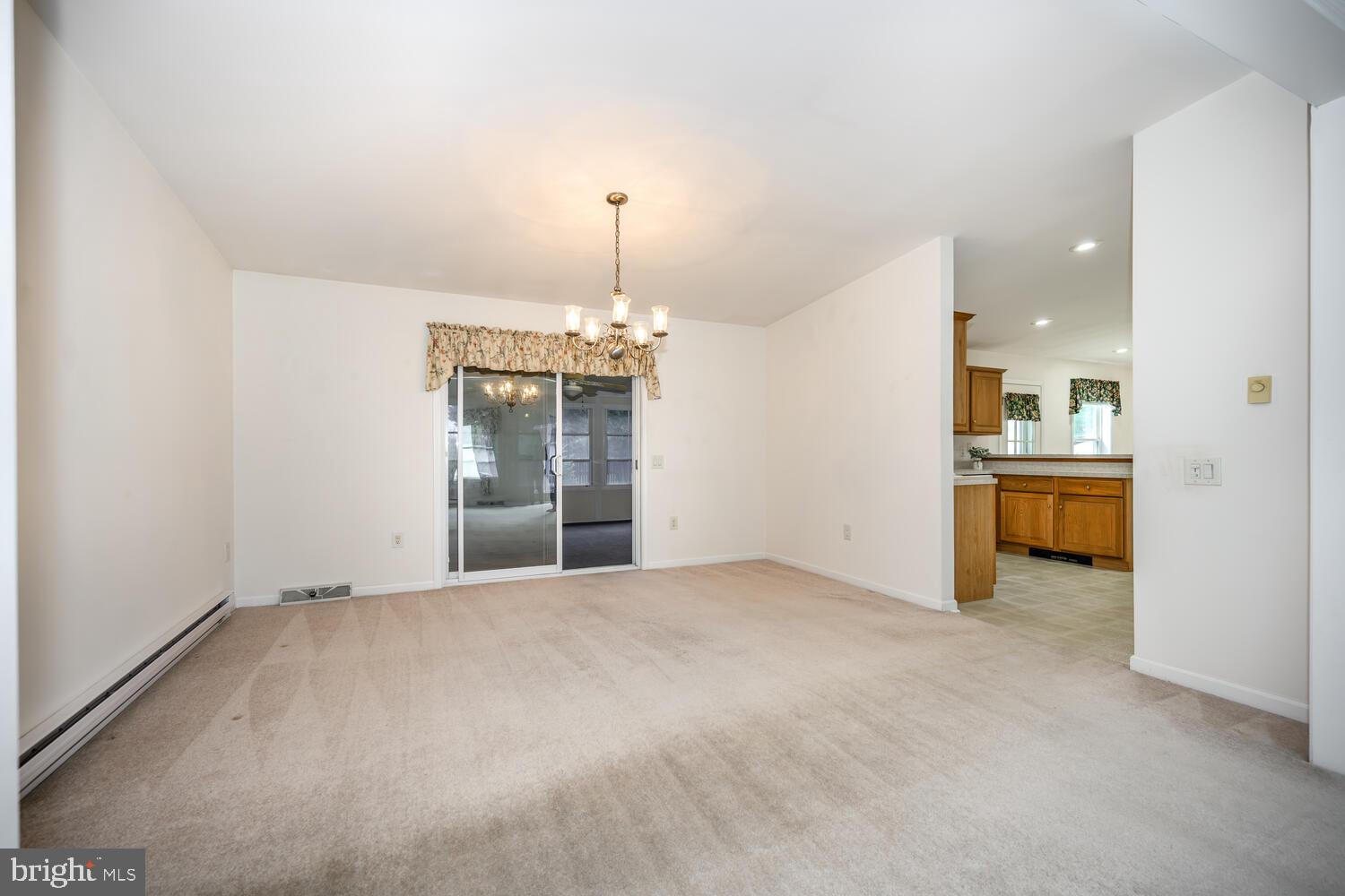 HYDE PARK - Residential