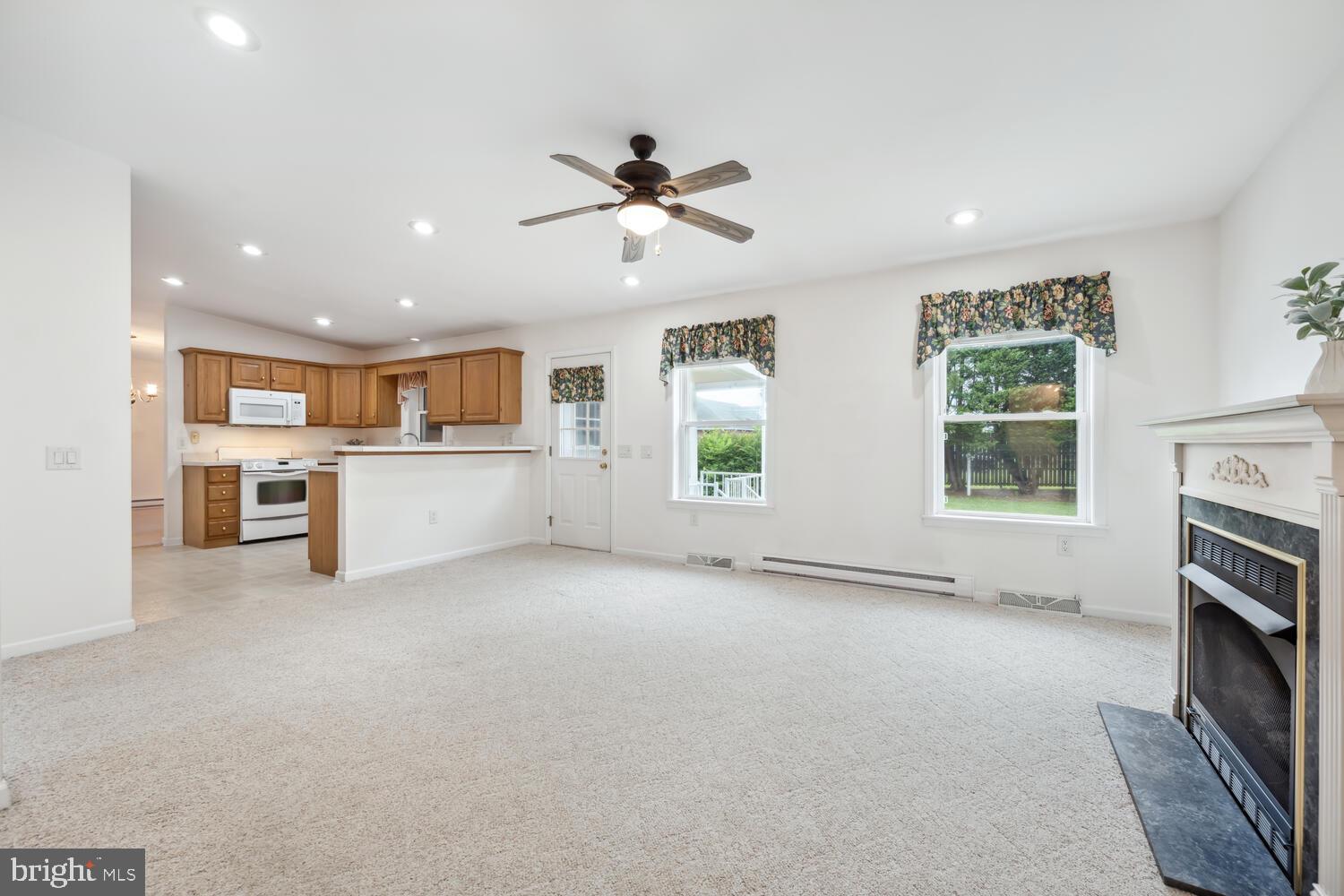 HYDE PARK - Residential