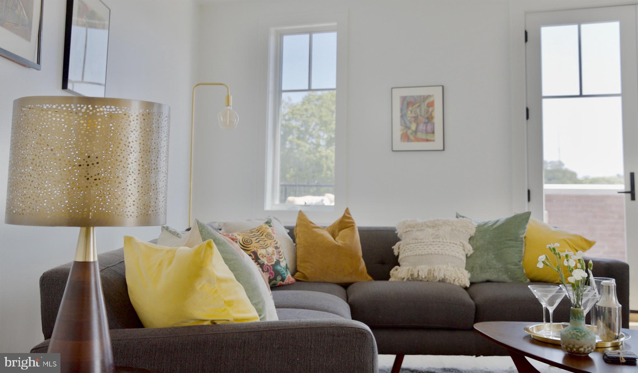 CHESTNUT HILL - Residential Lease