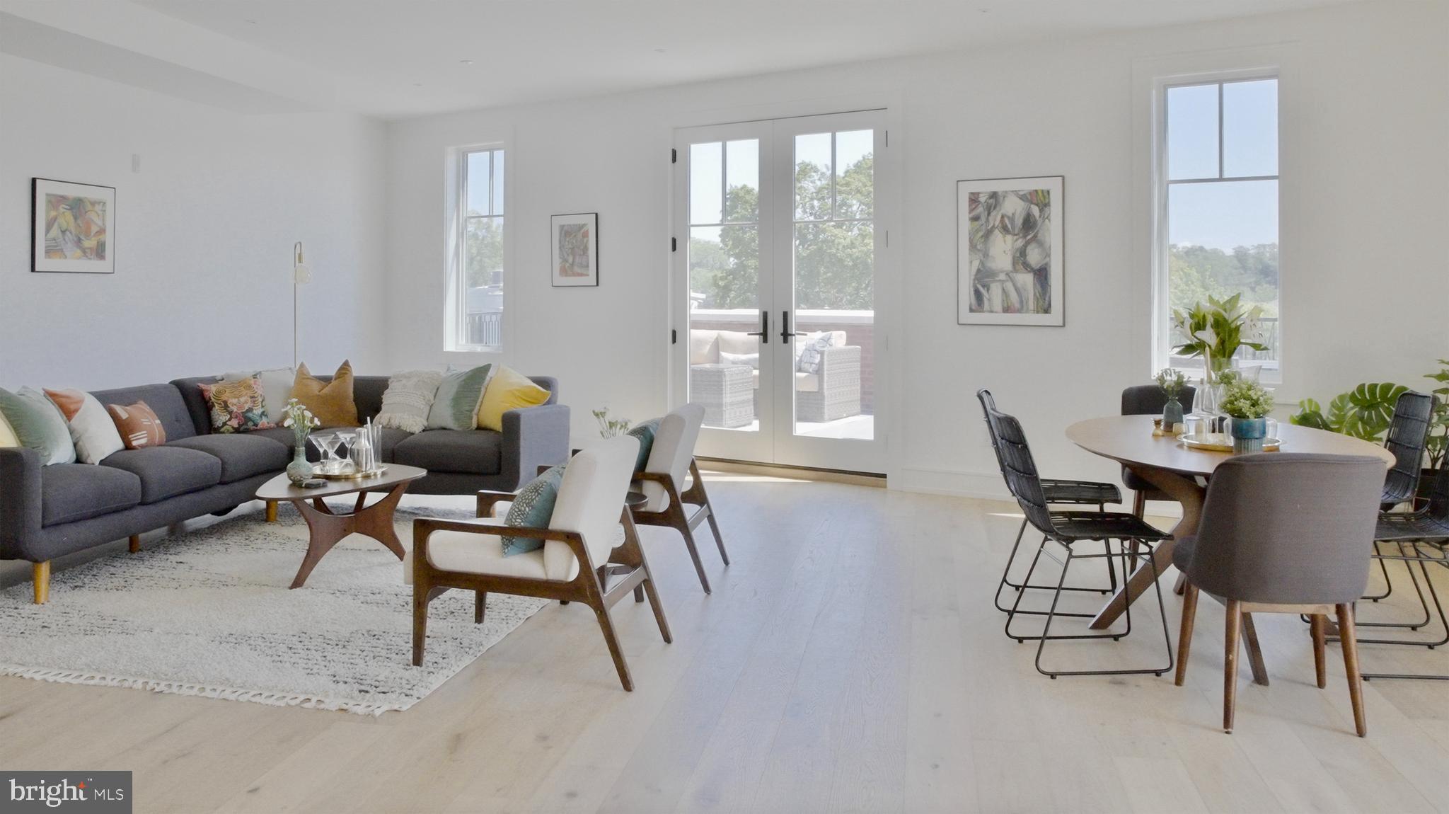 CHESTNUT HILL - Residential Lease