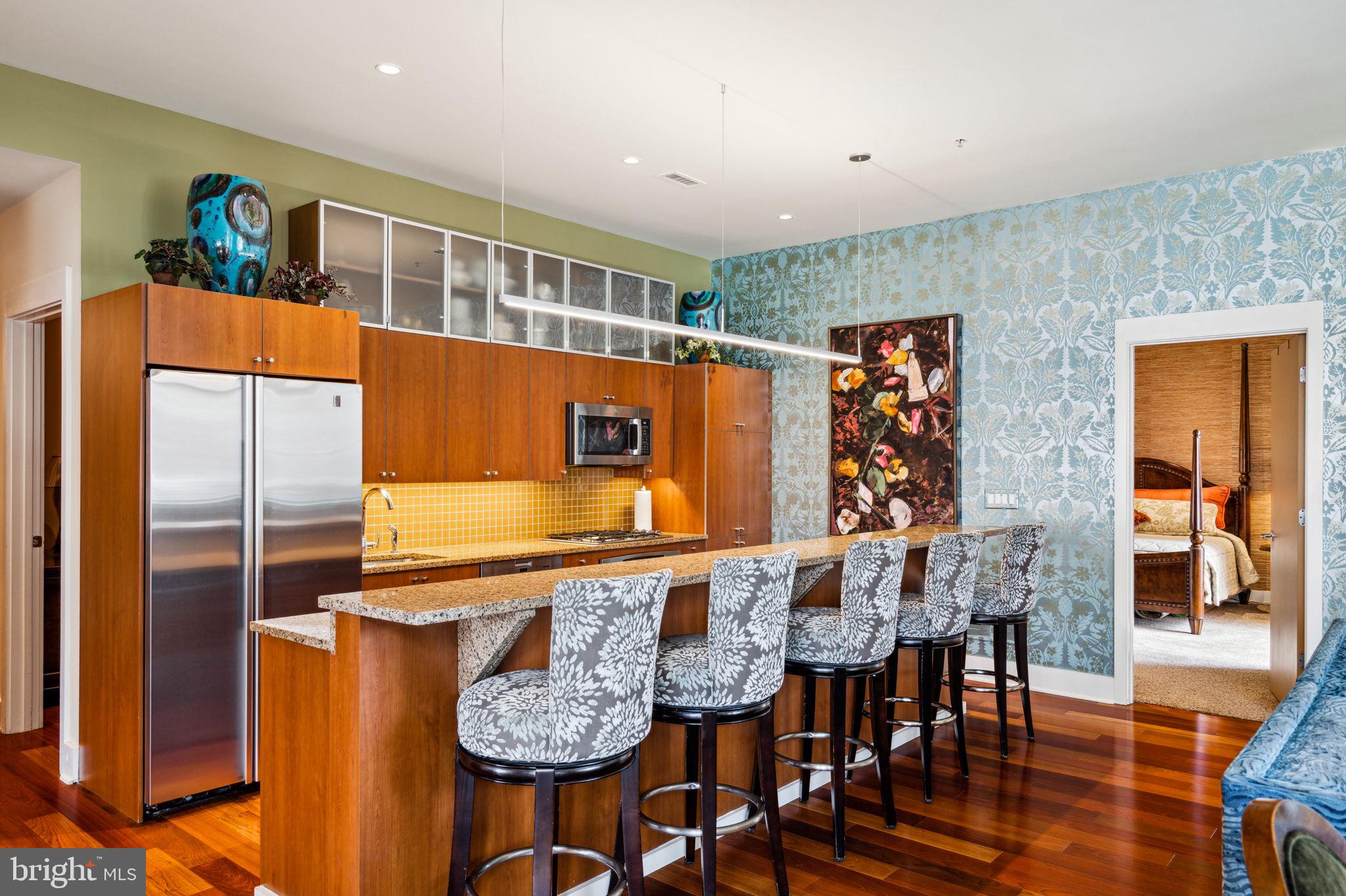 WASHINGTON SQ WEST - Residential