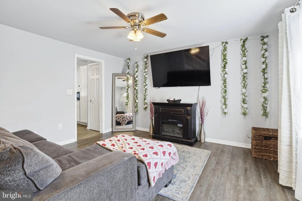 Photo of 834 Rolridge Avenue, LANCASTER, PA 17603 (MLS # PALA2072354)