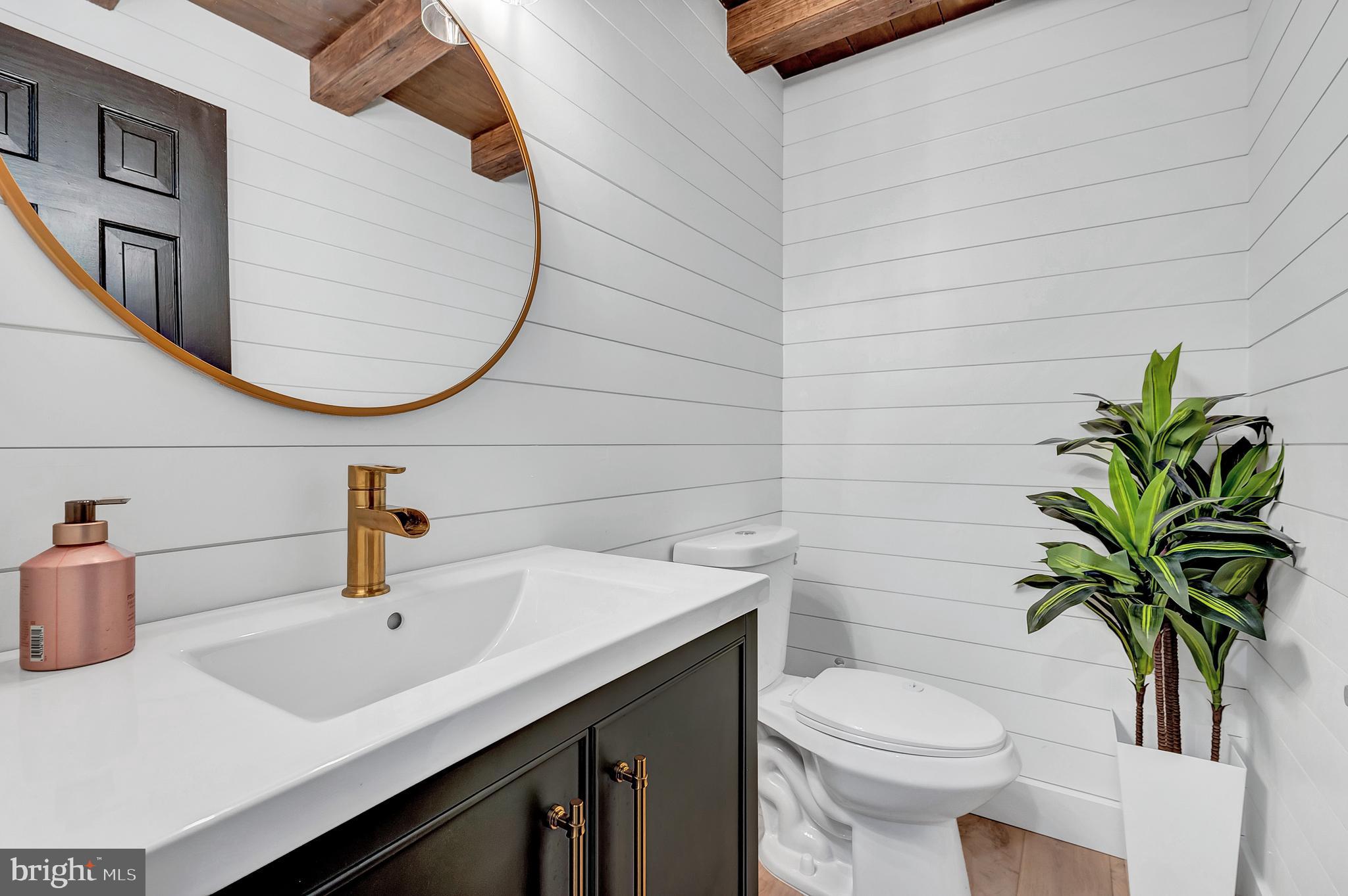 BRADLEY HILLS - Residential