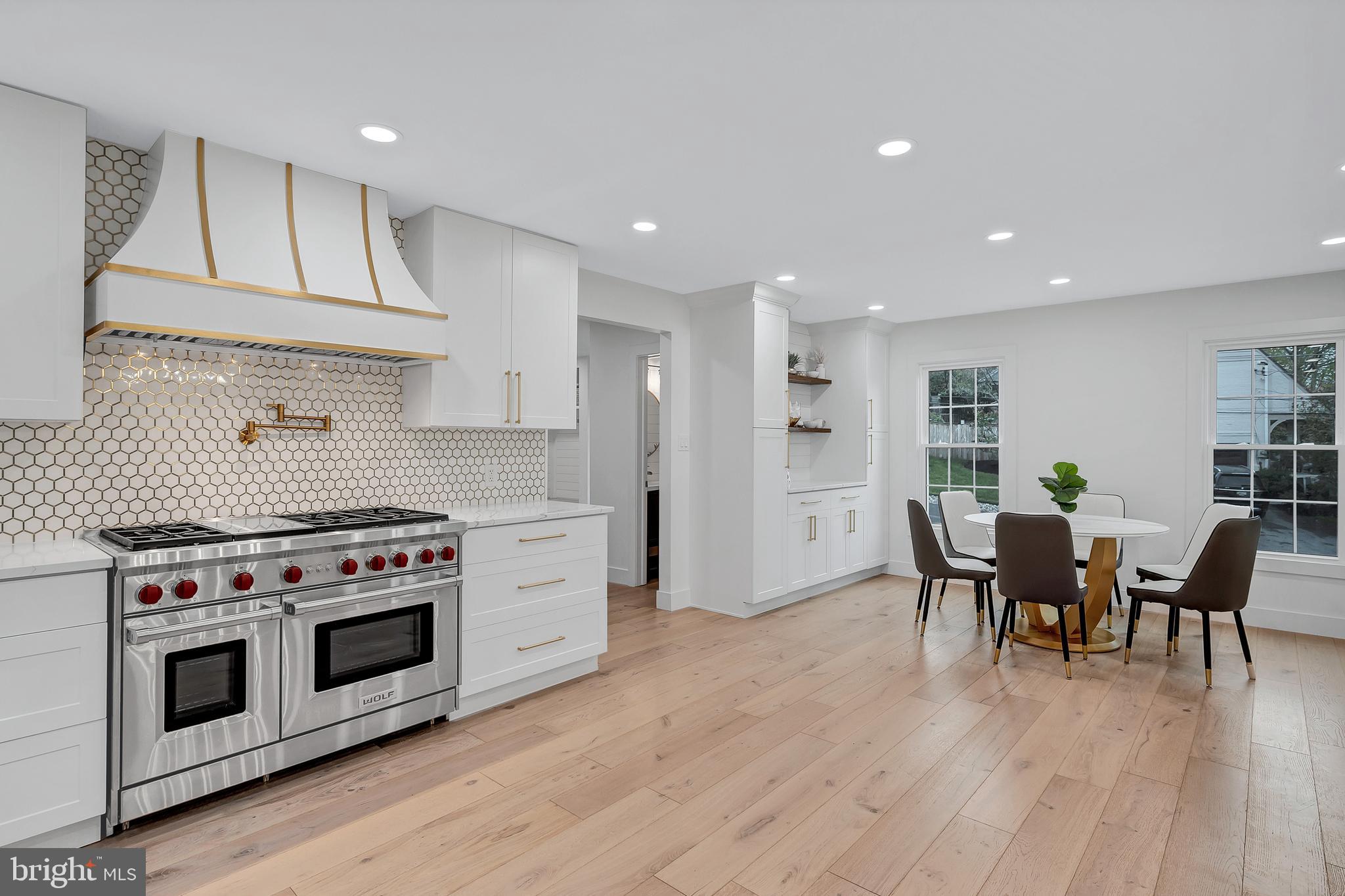 BRADLEY HILLS - Residential