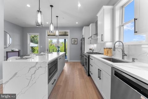 Photo of 2331 High Street SE, WASHINGTON, DC 20020 (MLS # DCDC2232274)