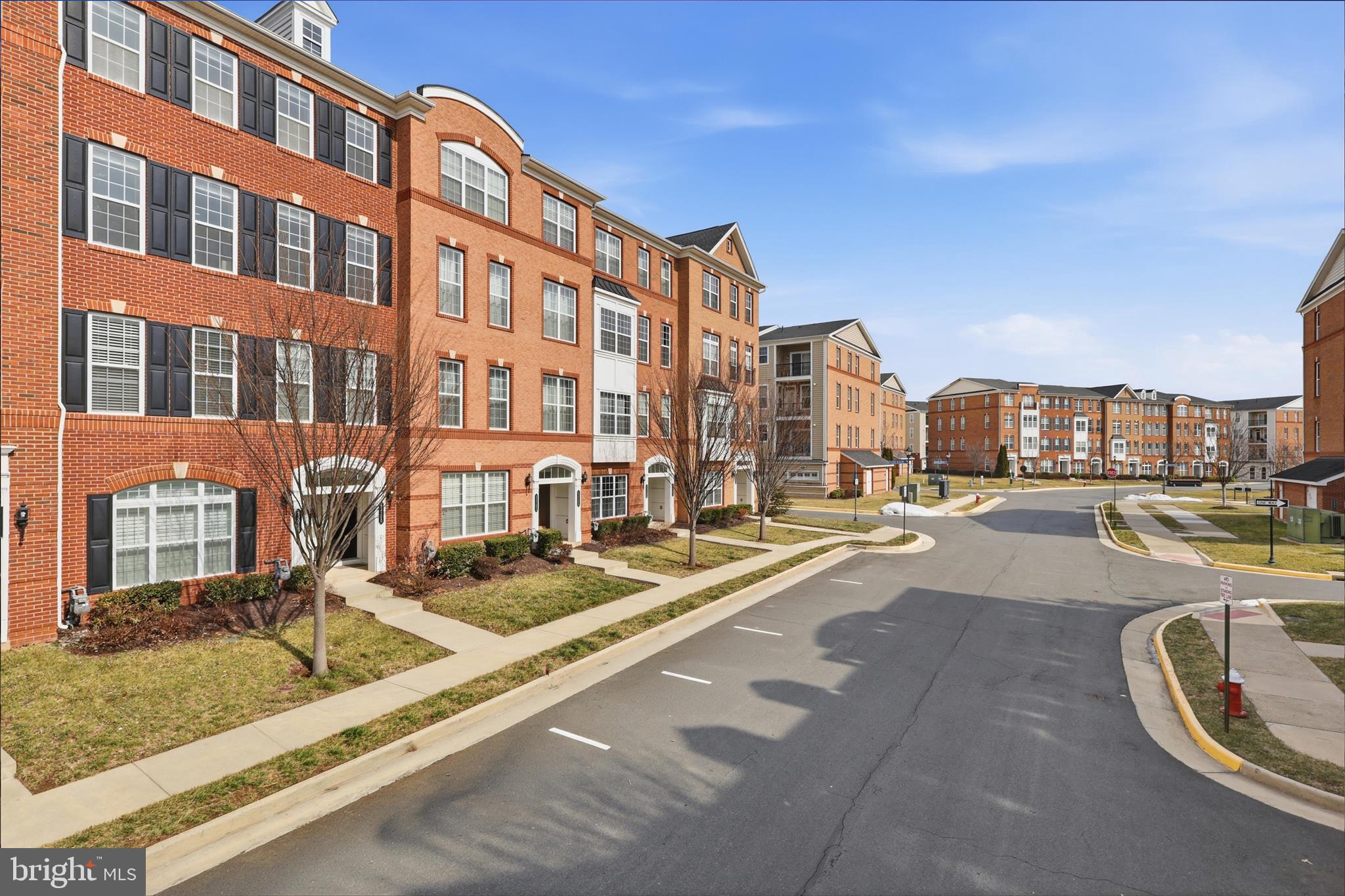 43100 THOROUGHFARE GAP TERRACE